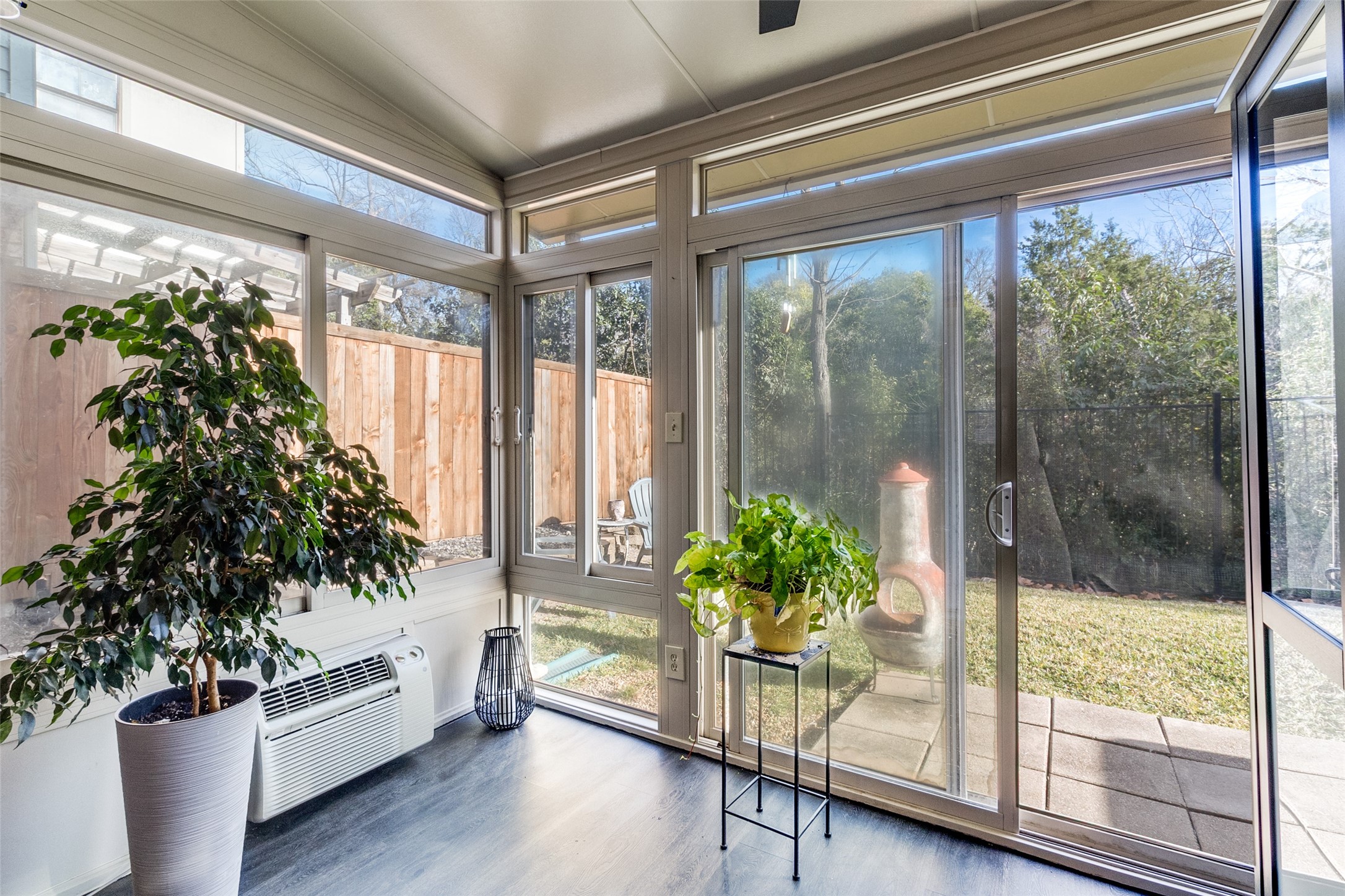 13332 Pandora Circle