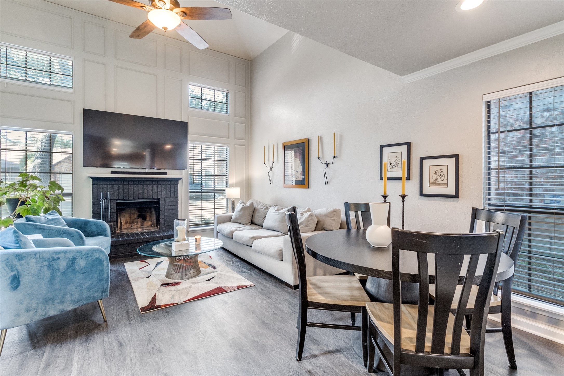 13332 Pandora Circle