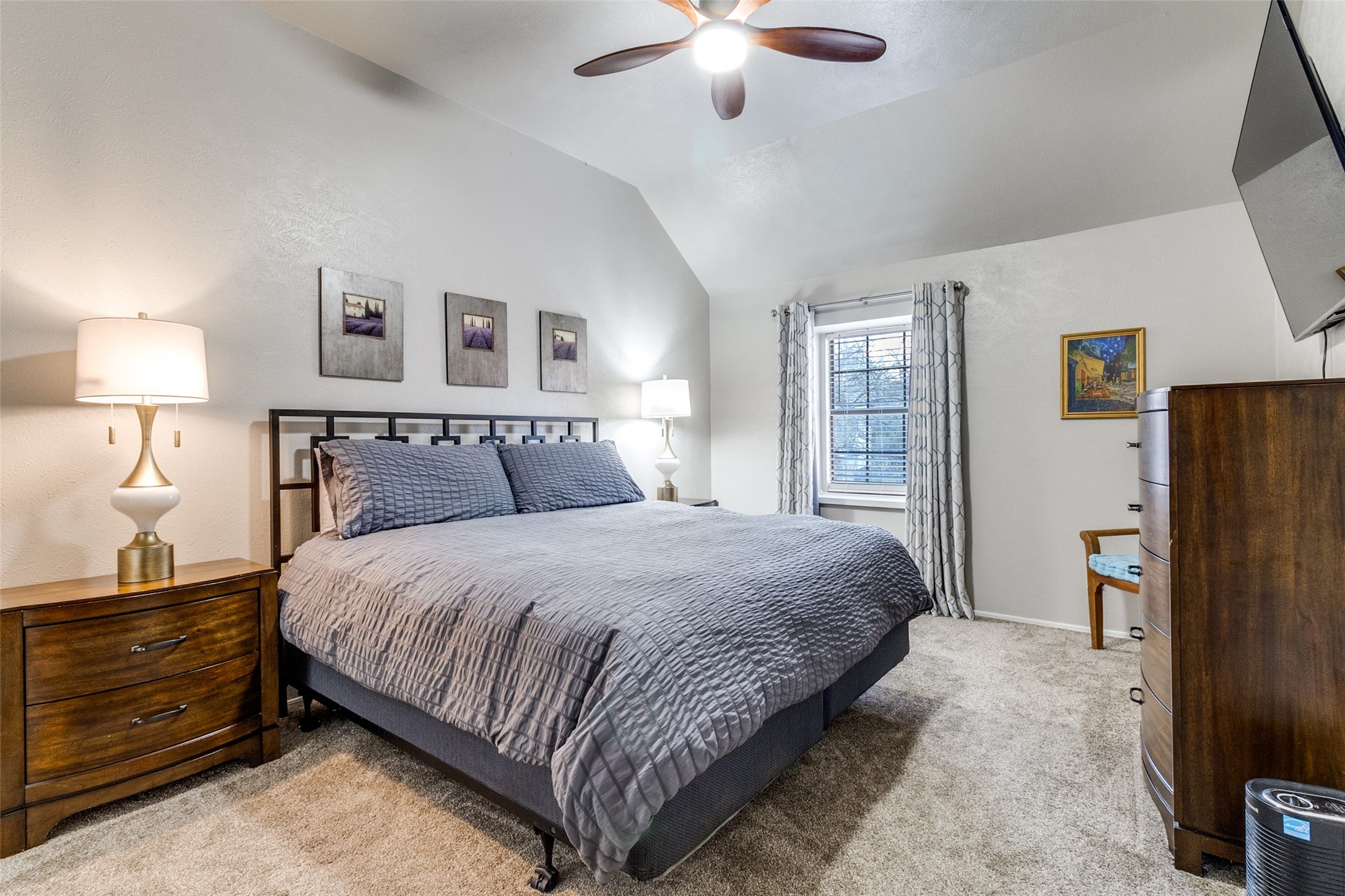 13332 Pandora Circle