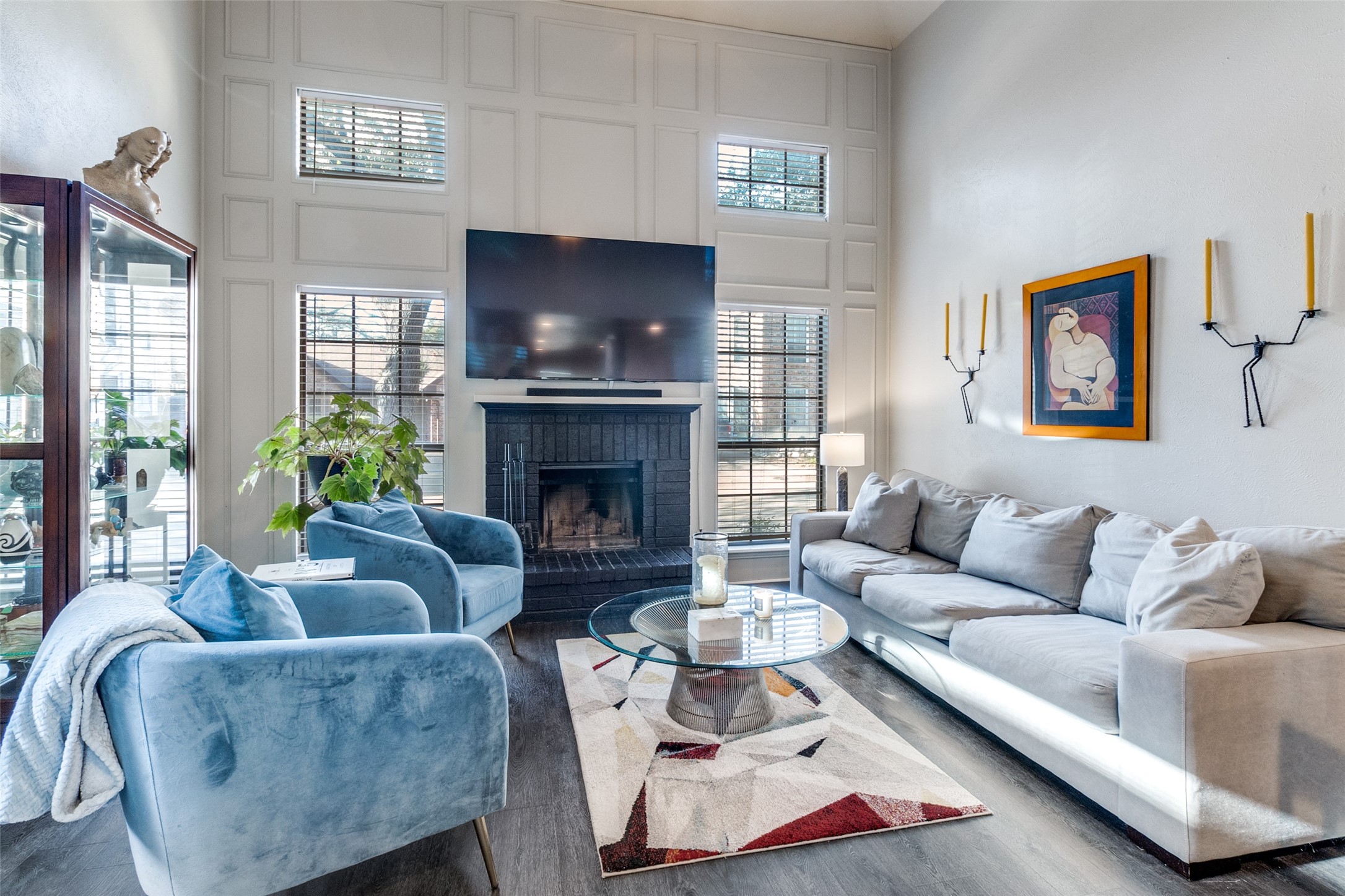 13332 Pandora Circle