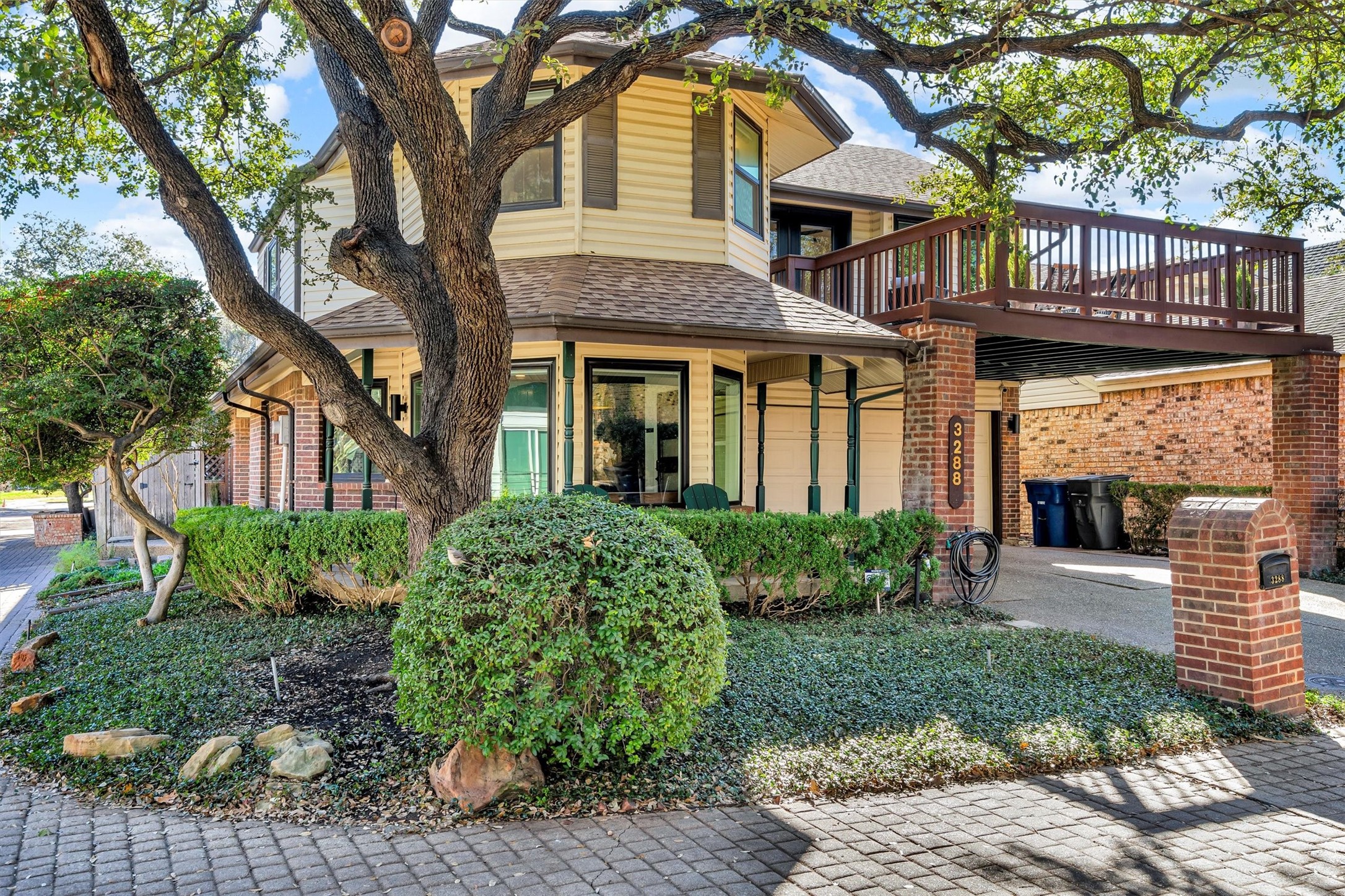 3288 Lakenheath Place