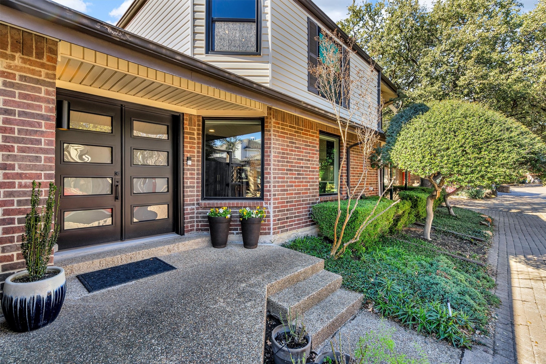 3288 Lakenheath Place