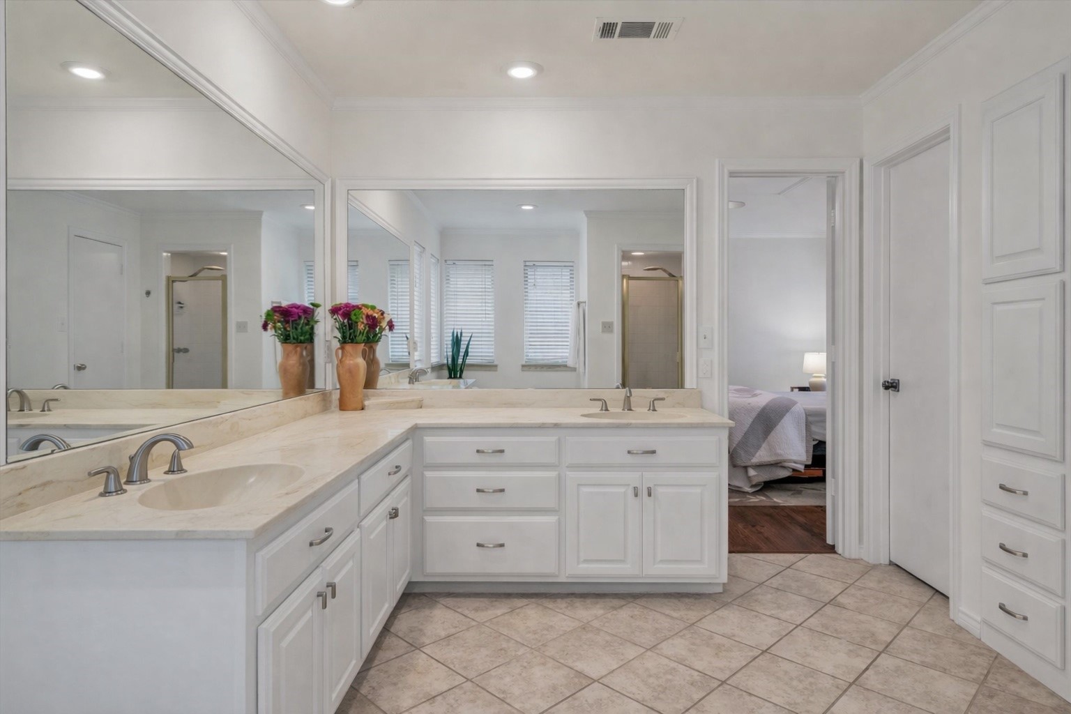 9009 Windy Crest Drive