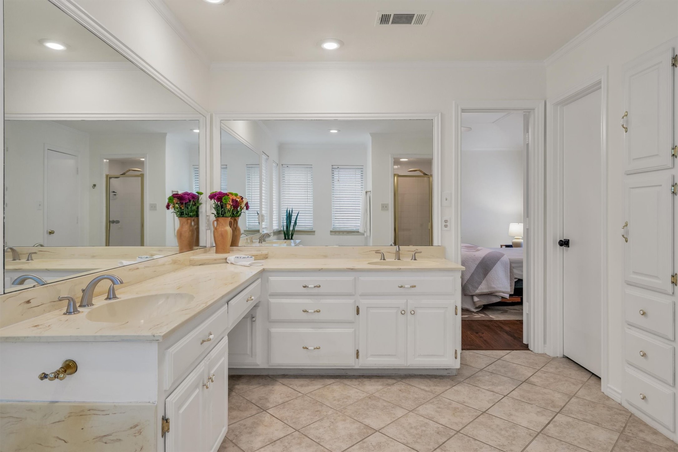 9009 Windy Crest Drive