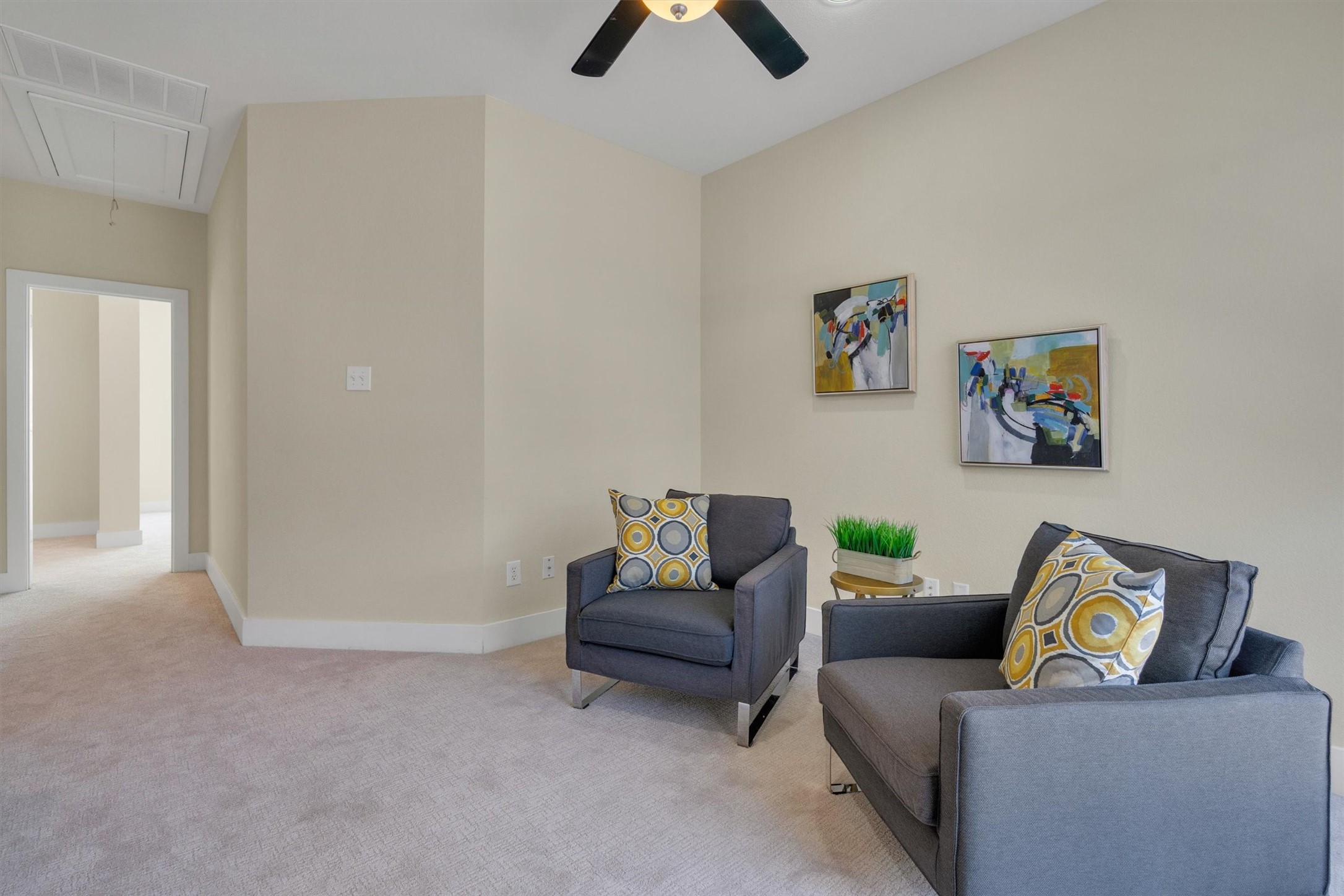 4830 Cedar Springs Road 12