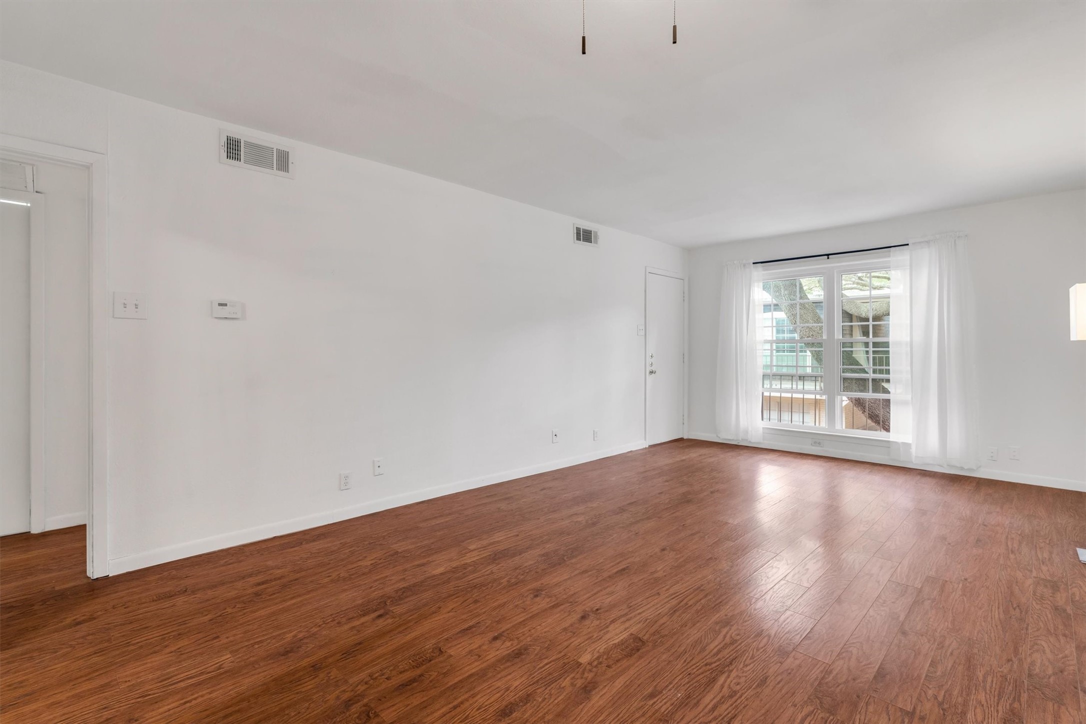 5305 Fleetwood Oaks Avenue 274