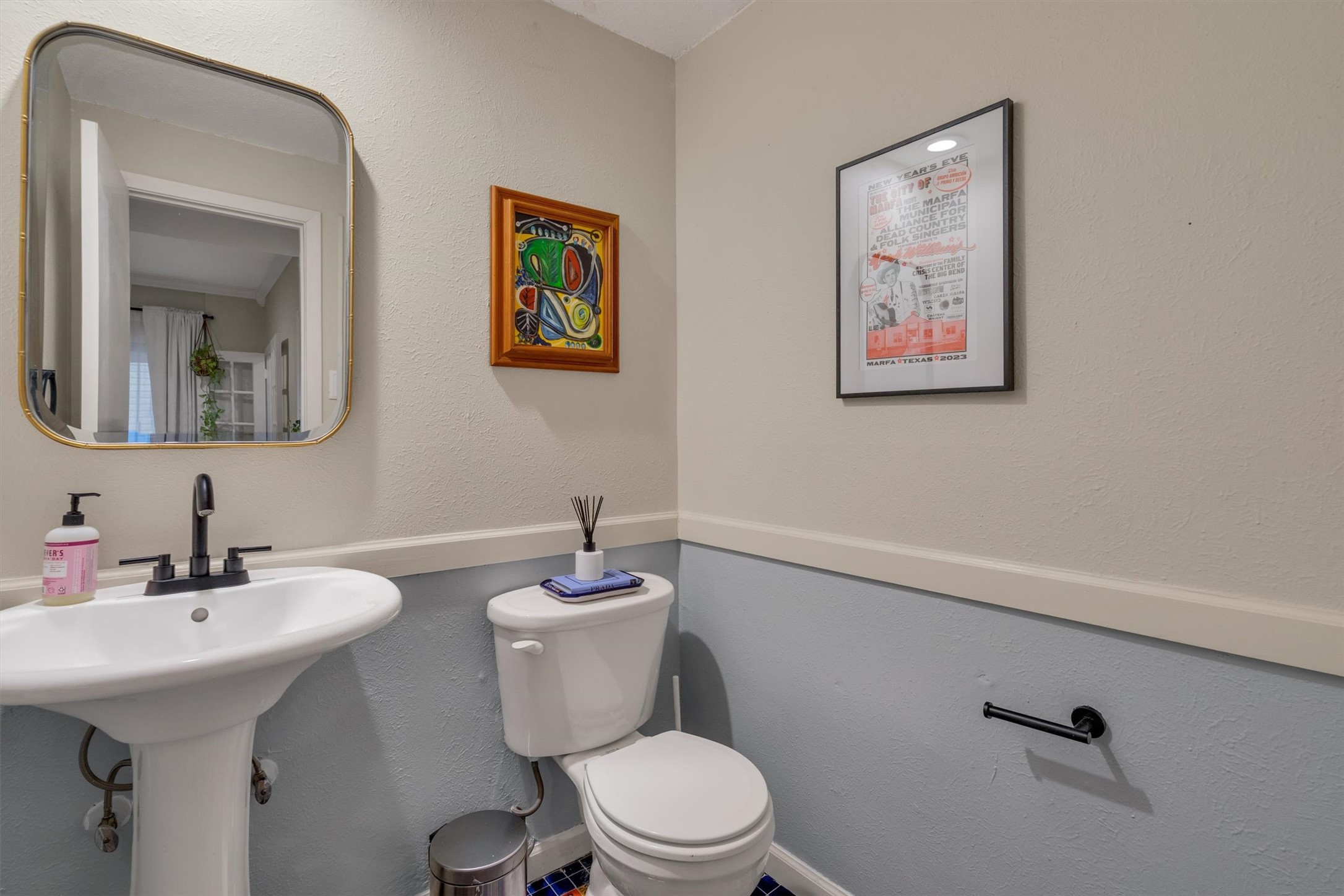 5016 Cedar Springs Road