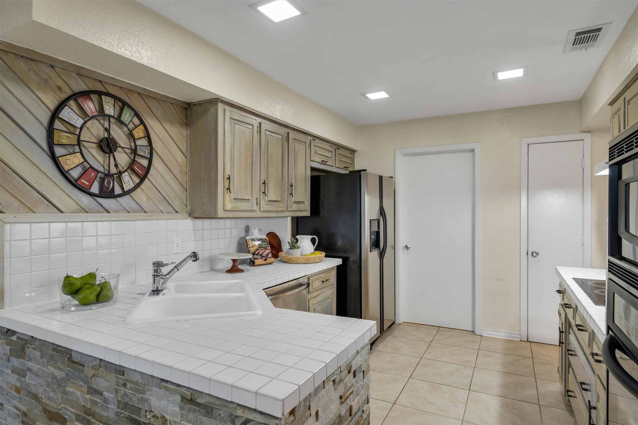 3103 Kristin Court