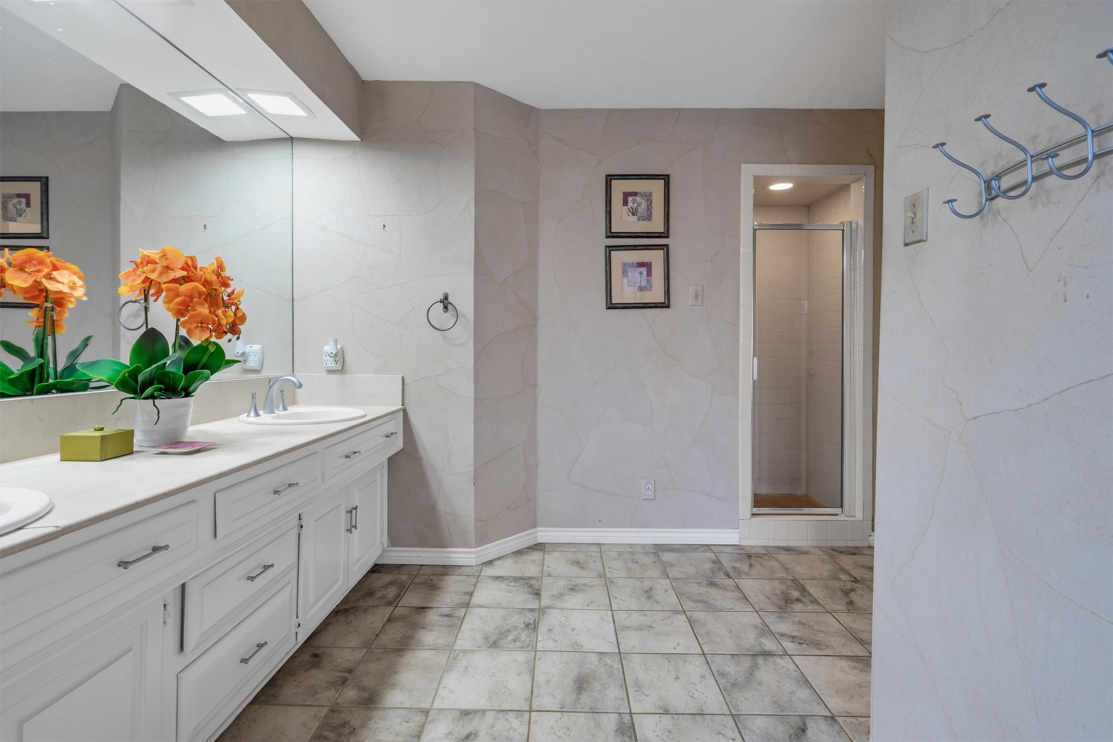 3103 Kristin Court