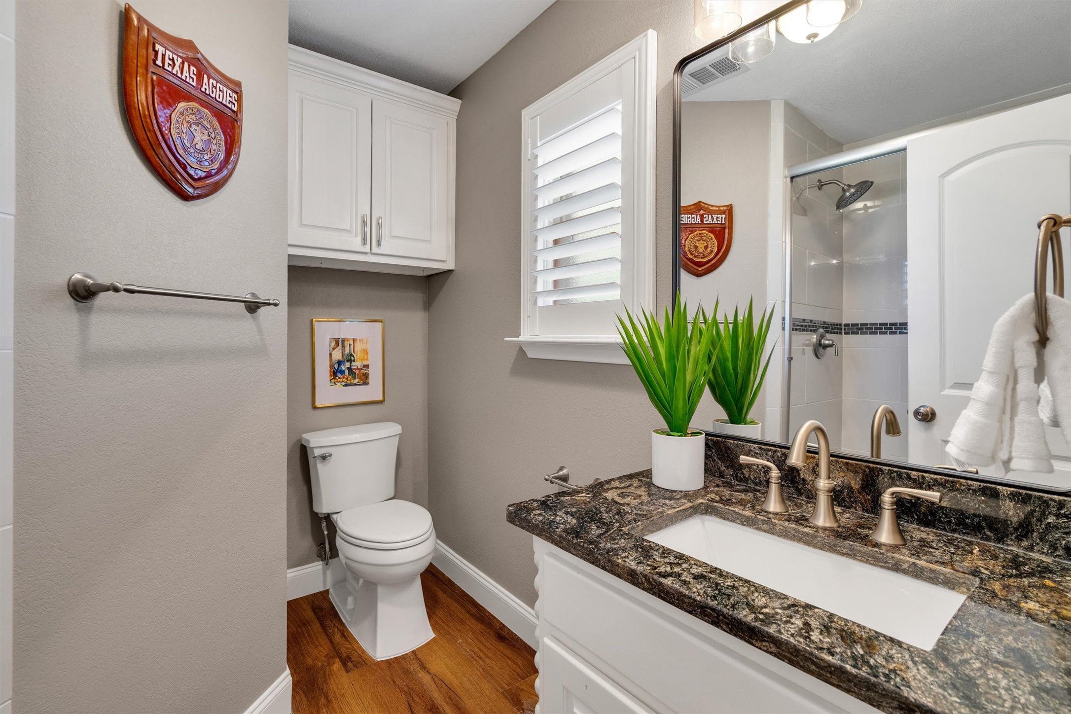 7424 Meadow Oaks Drive