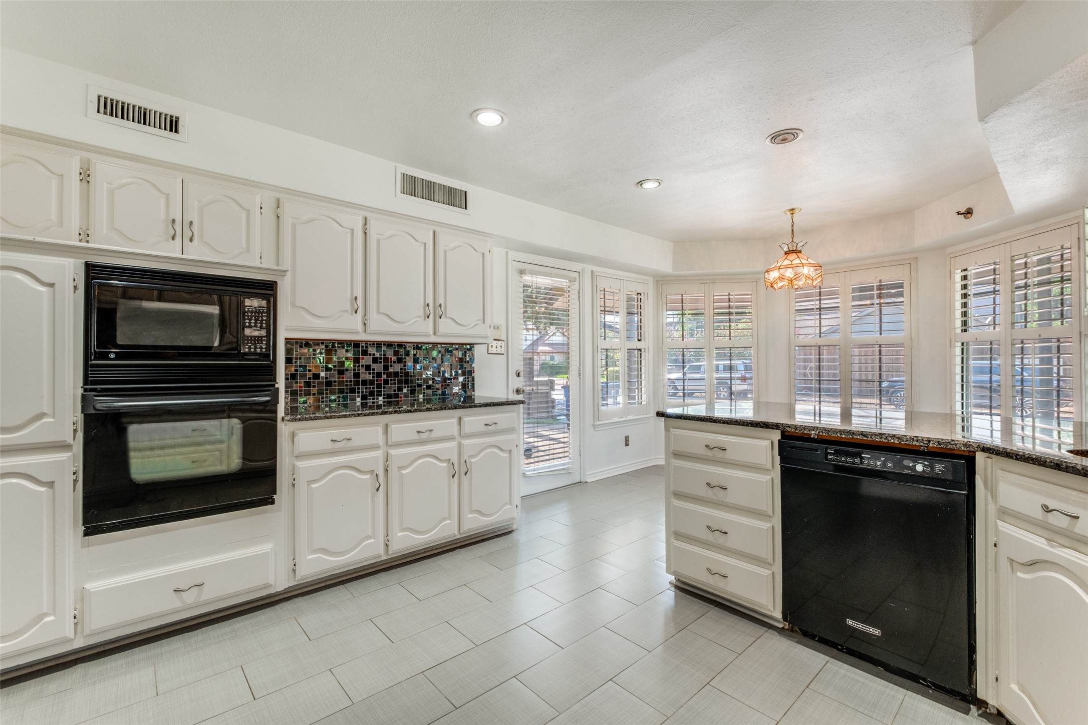 3316 San Jacinto Street