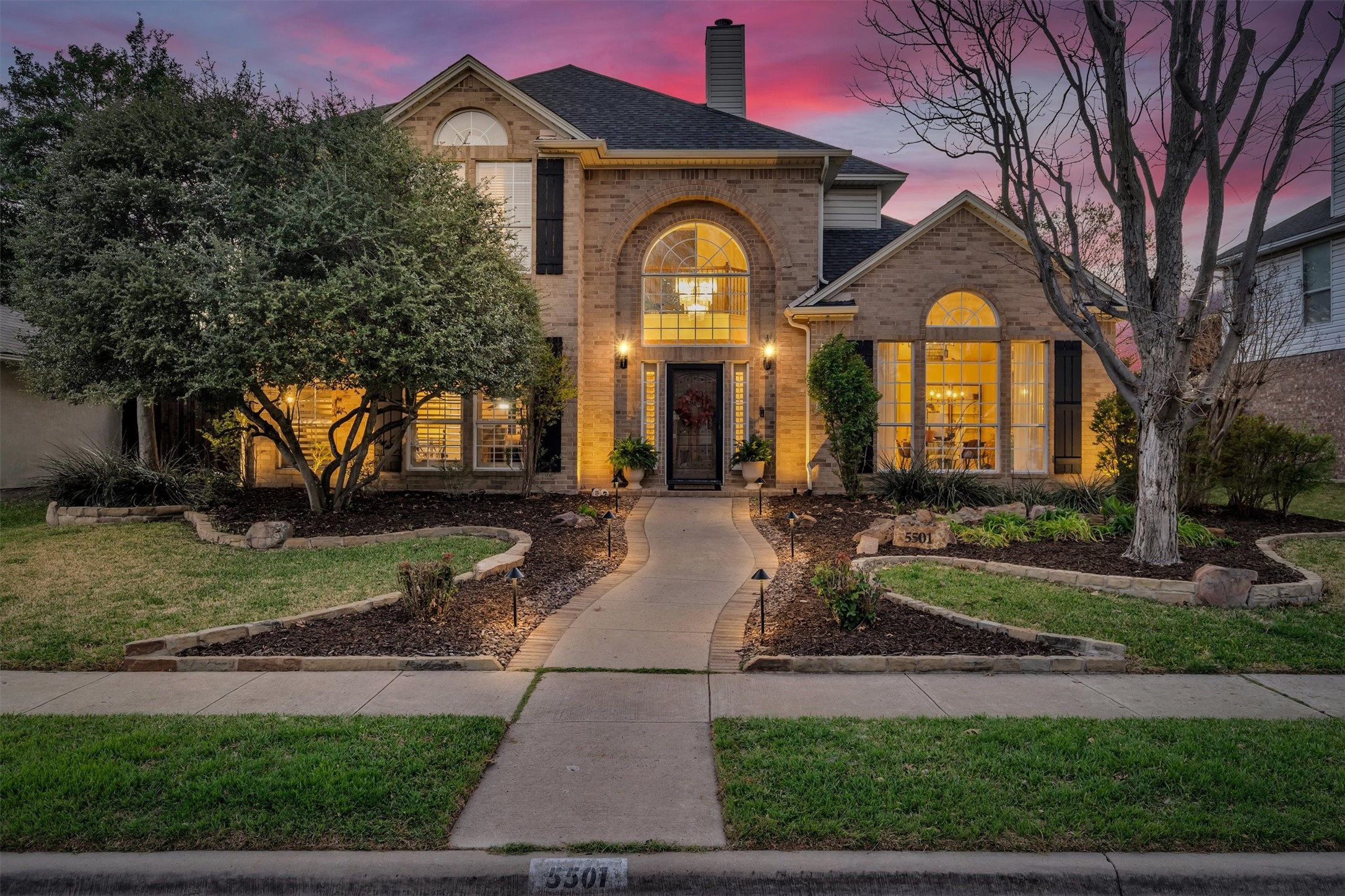 5501 Plantation Lane