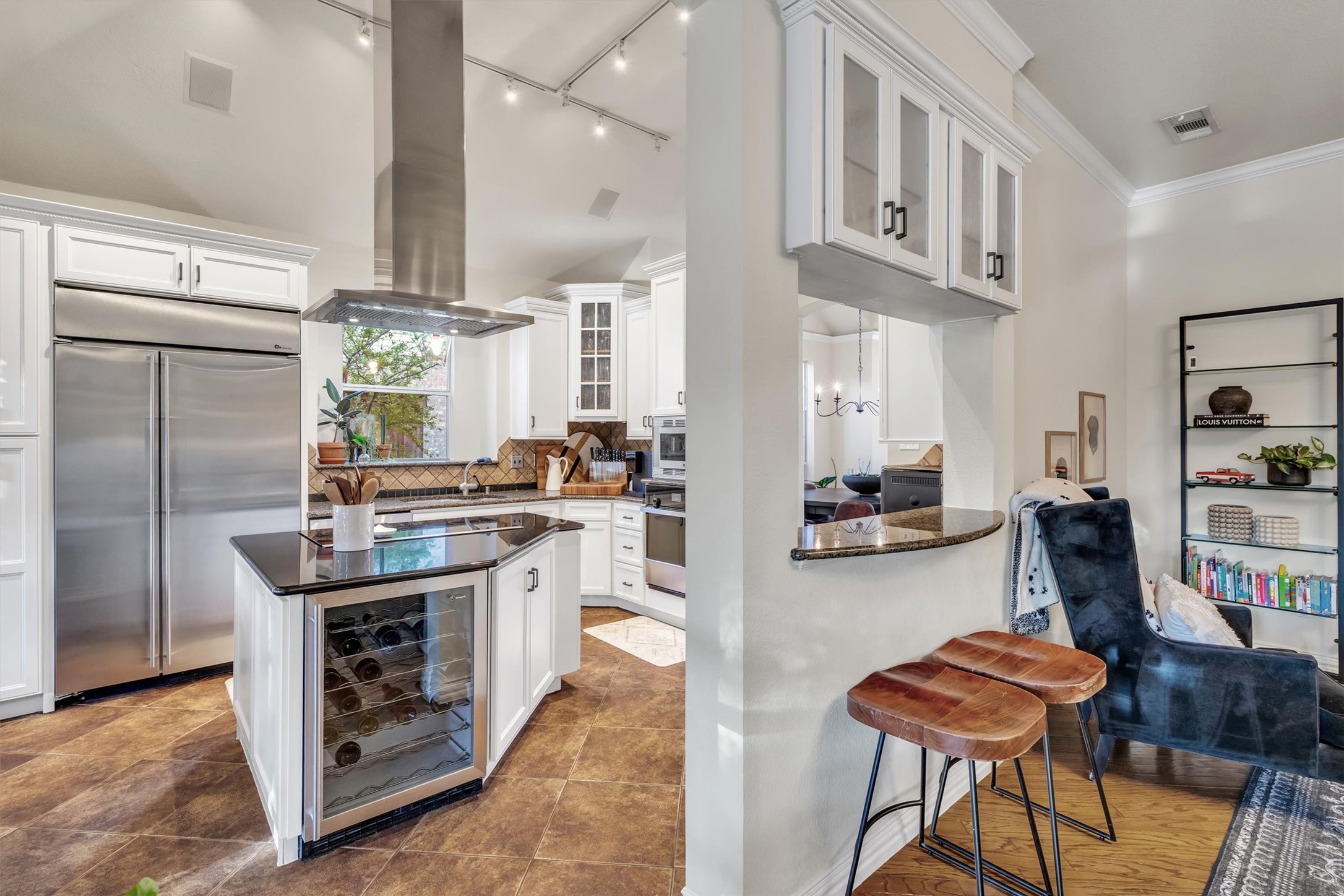 5501 Plantation Lane