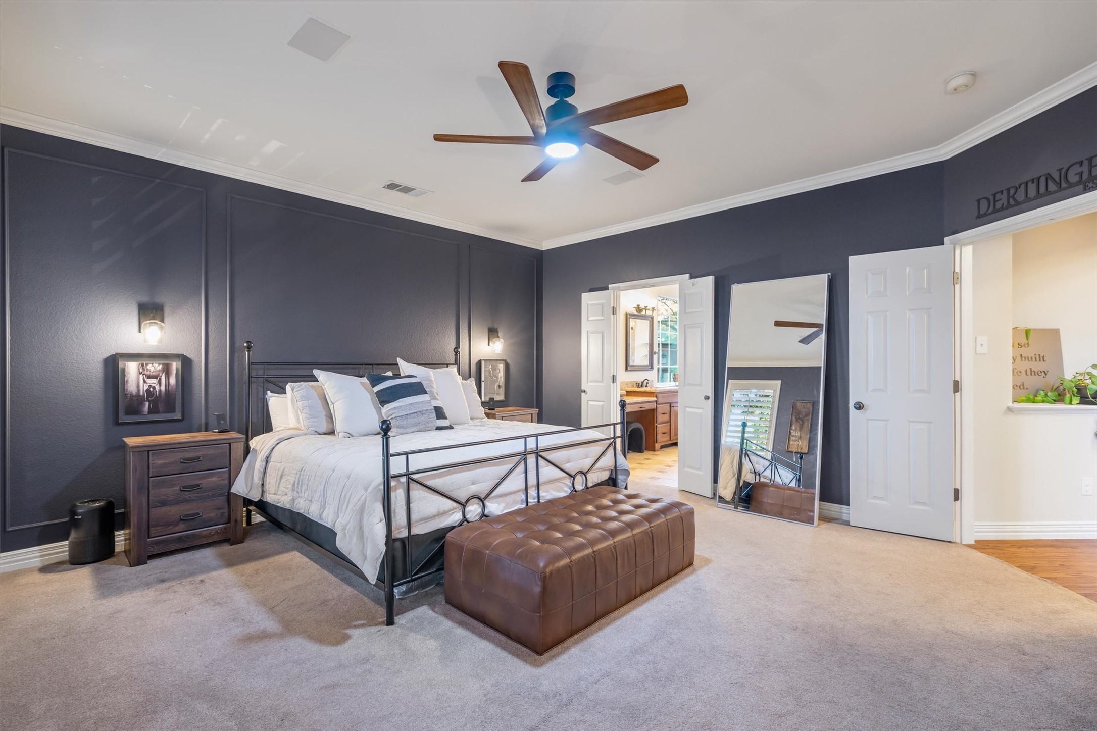 5501 Plantation Lane