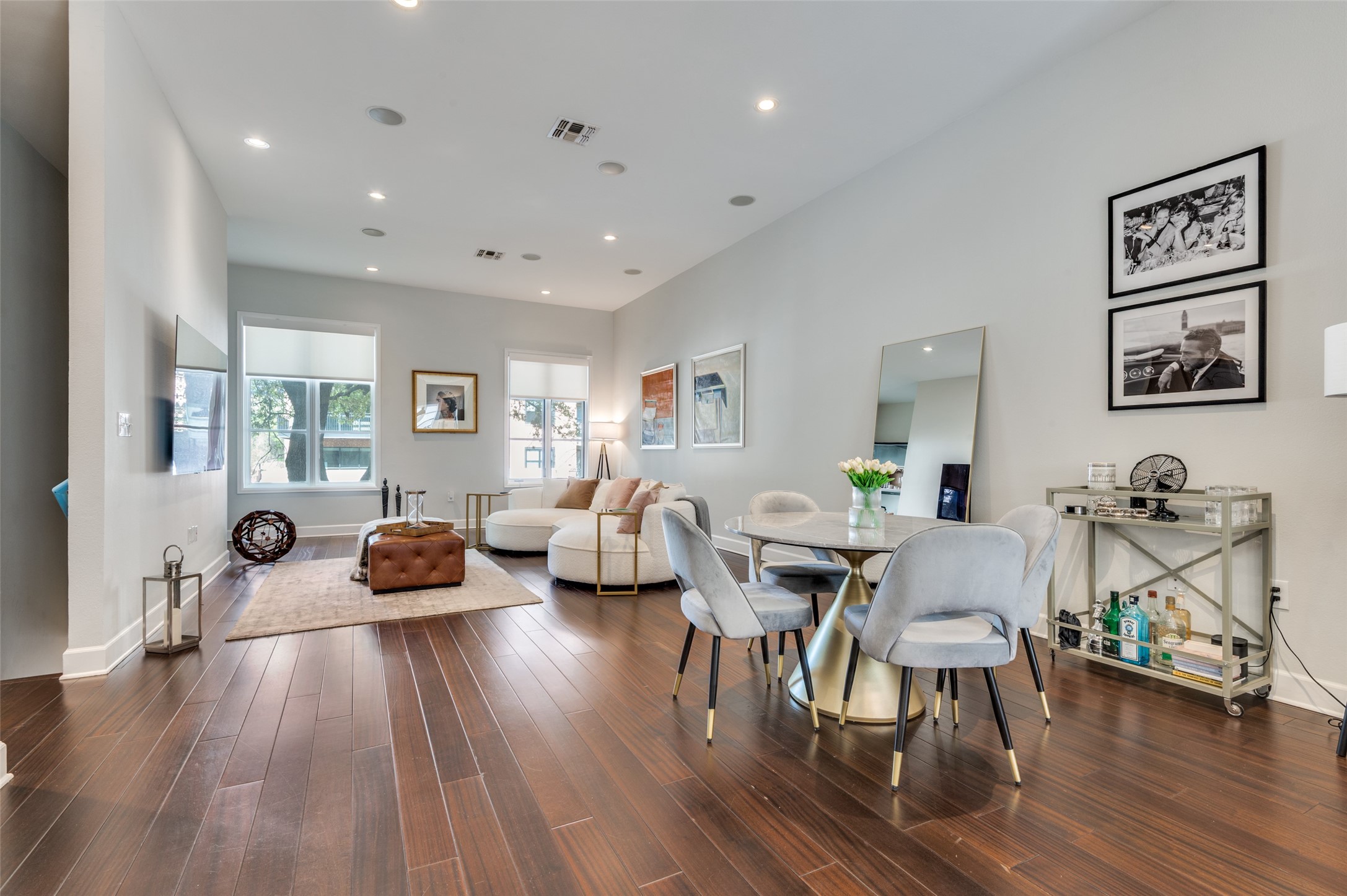 3210 Carlisle Street 11