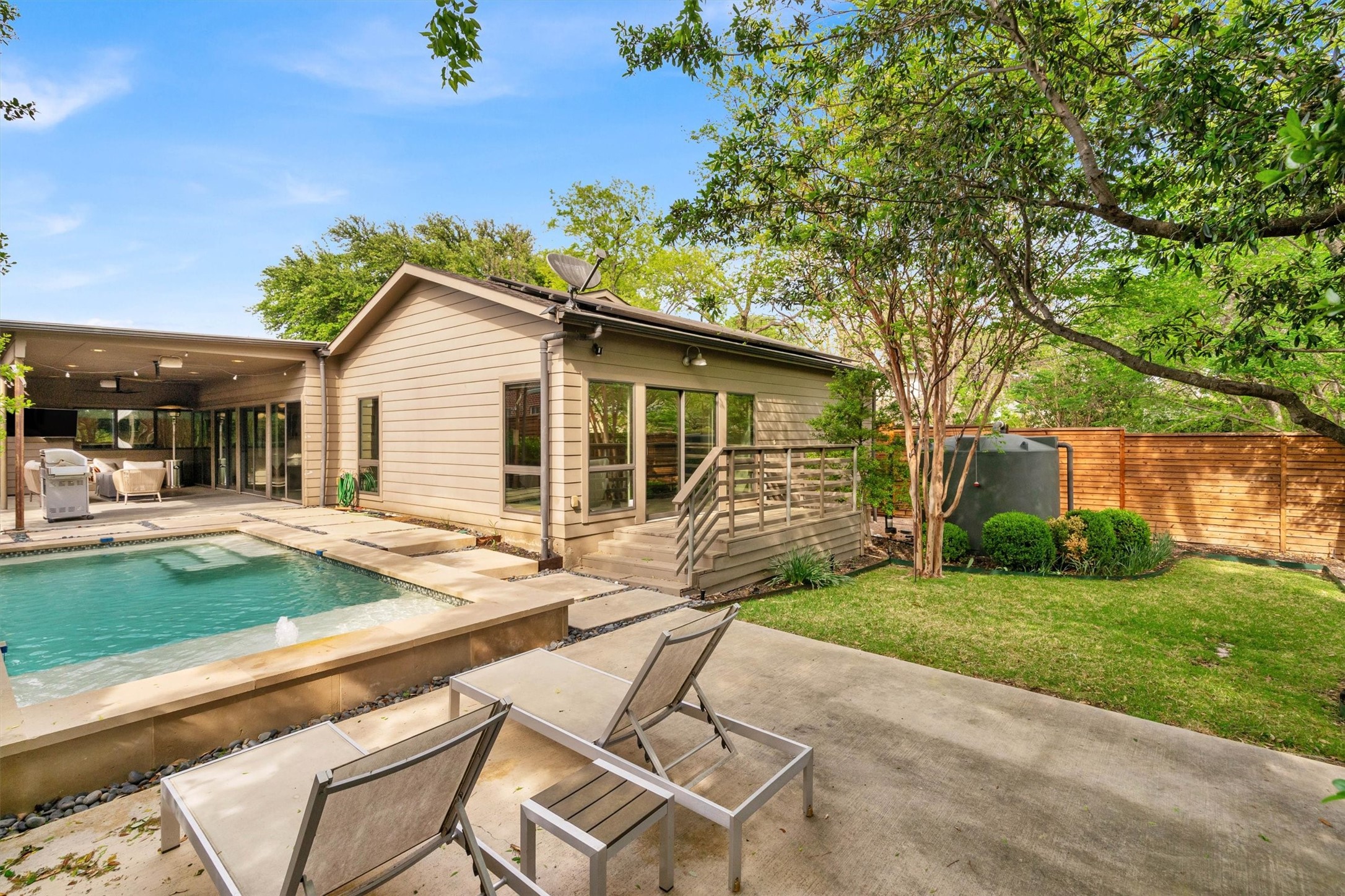 3938 Lively Lane
