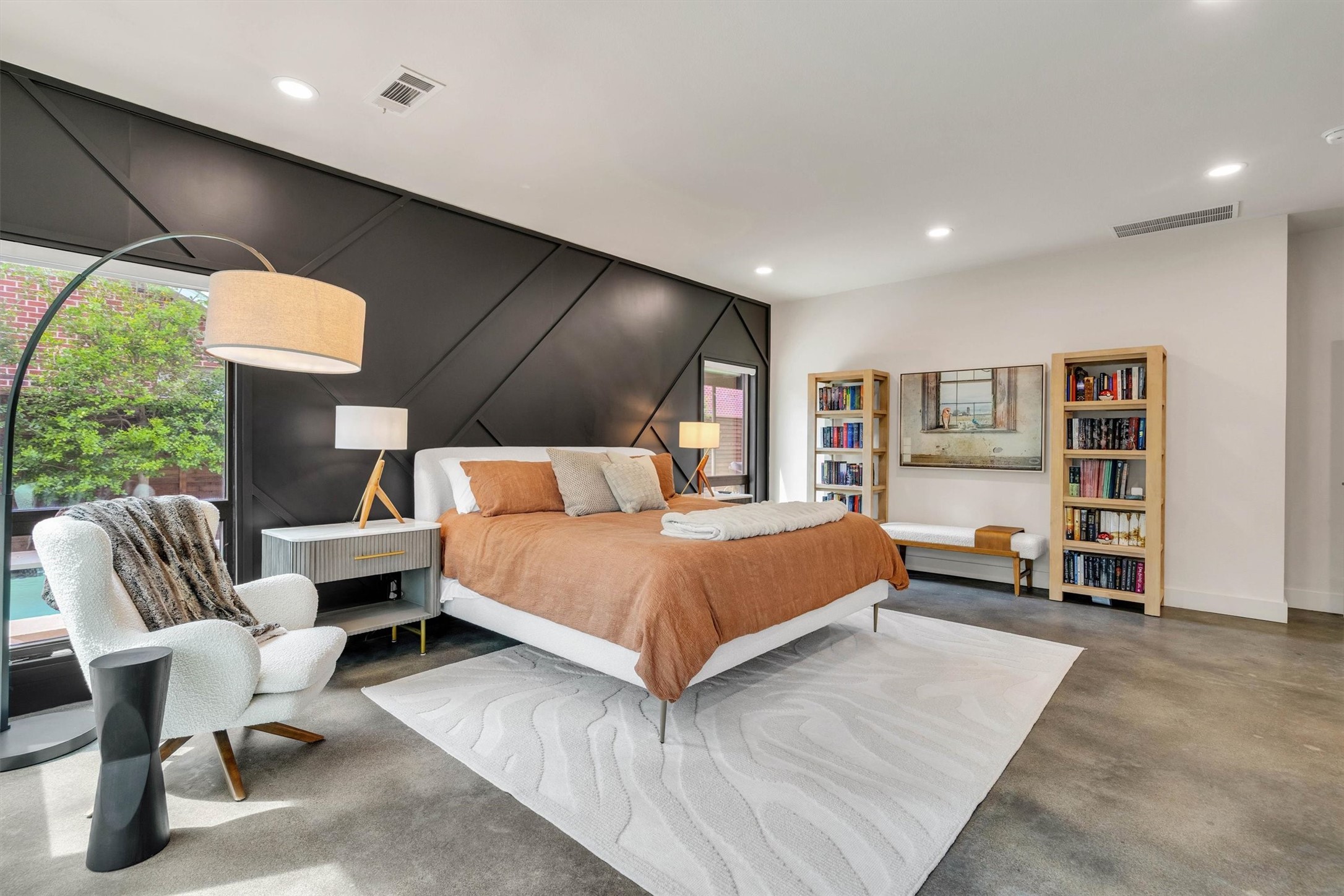 3938 Lively Lane