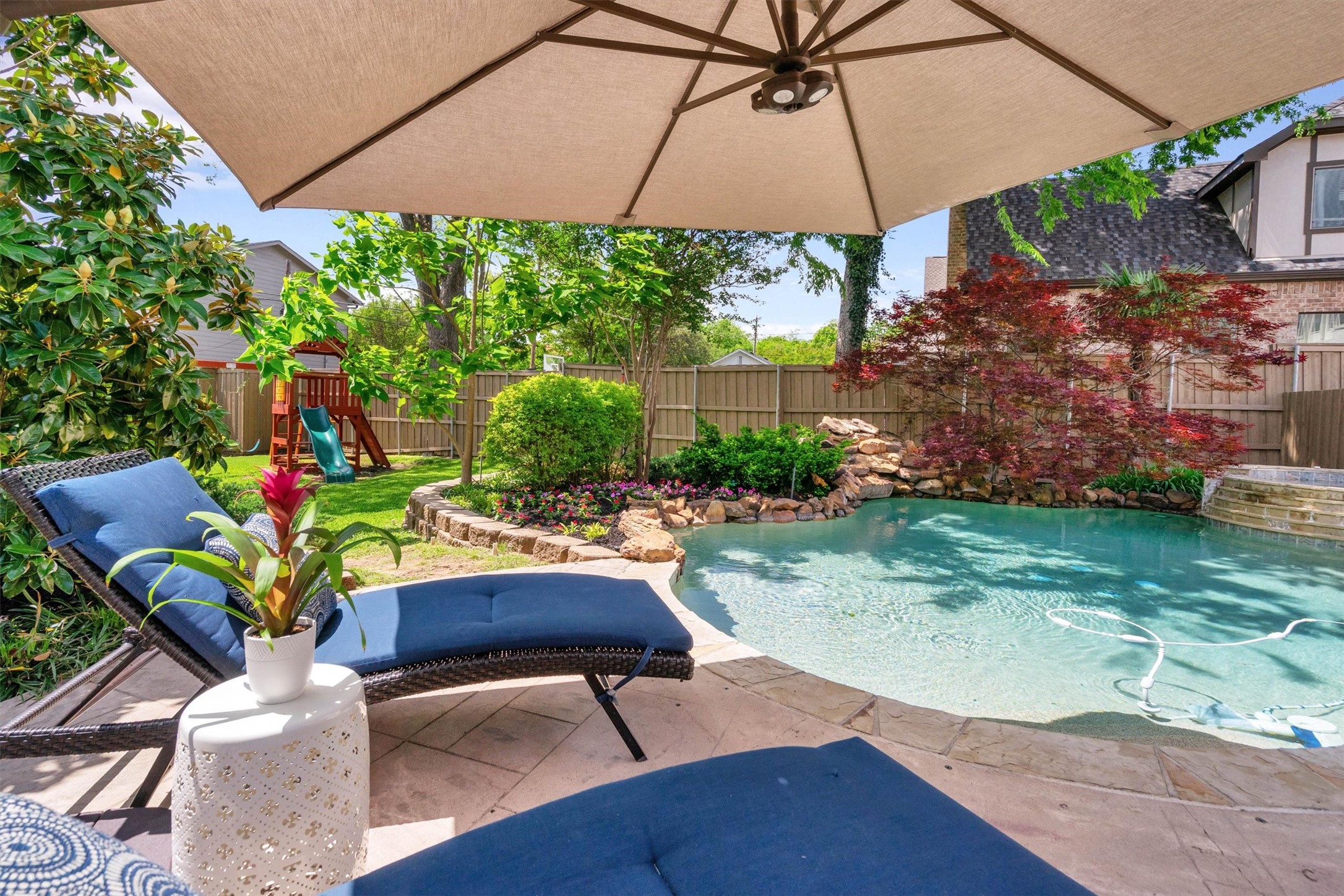 6014 Palo Pinto Avenue