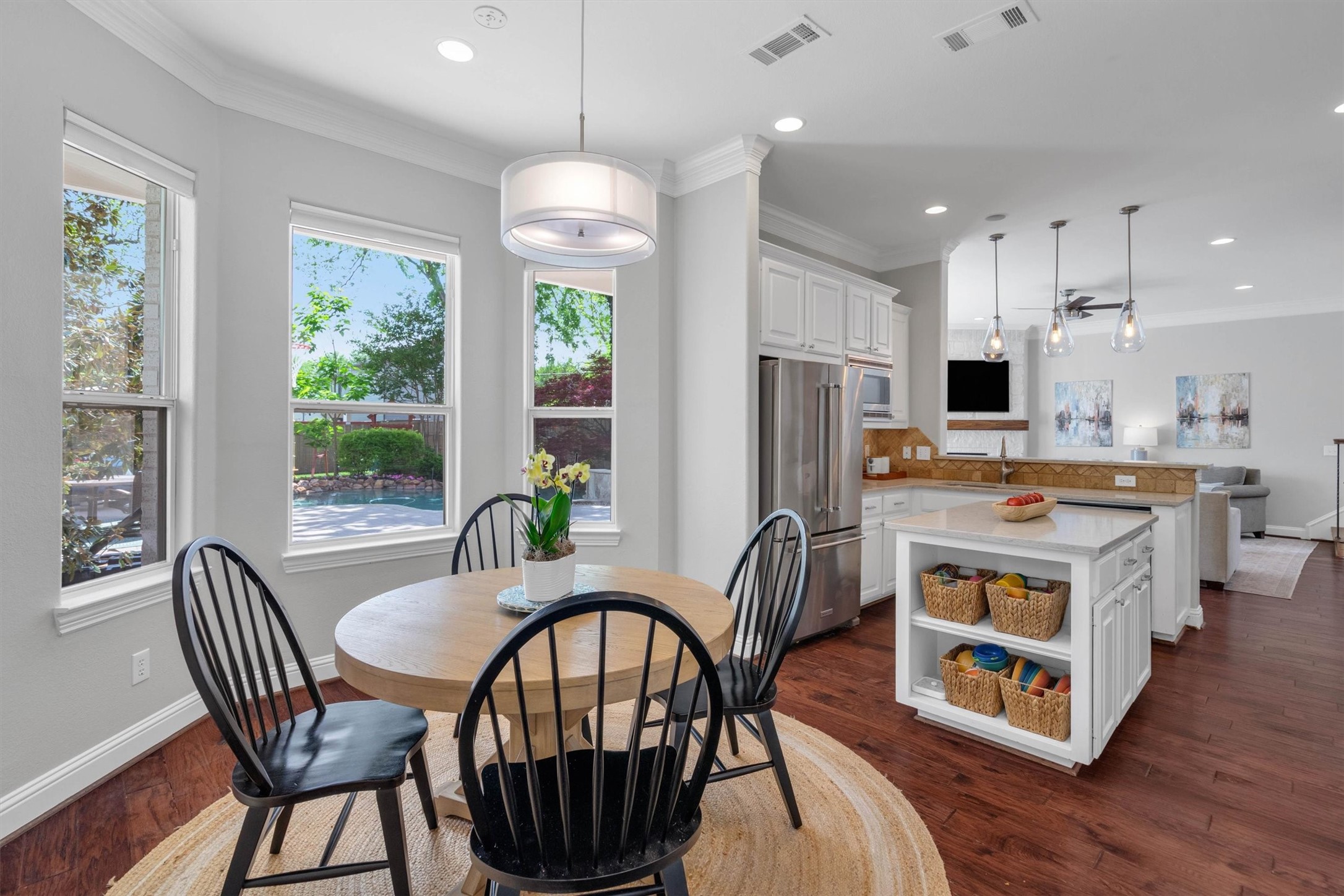 6014 Palo Pinto Avenue