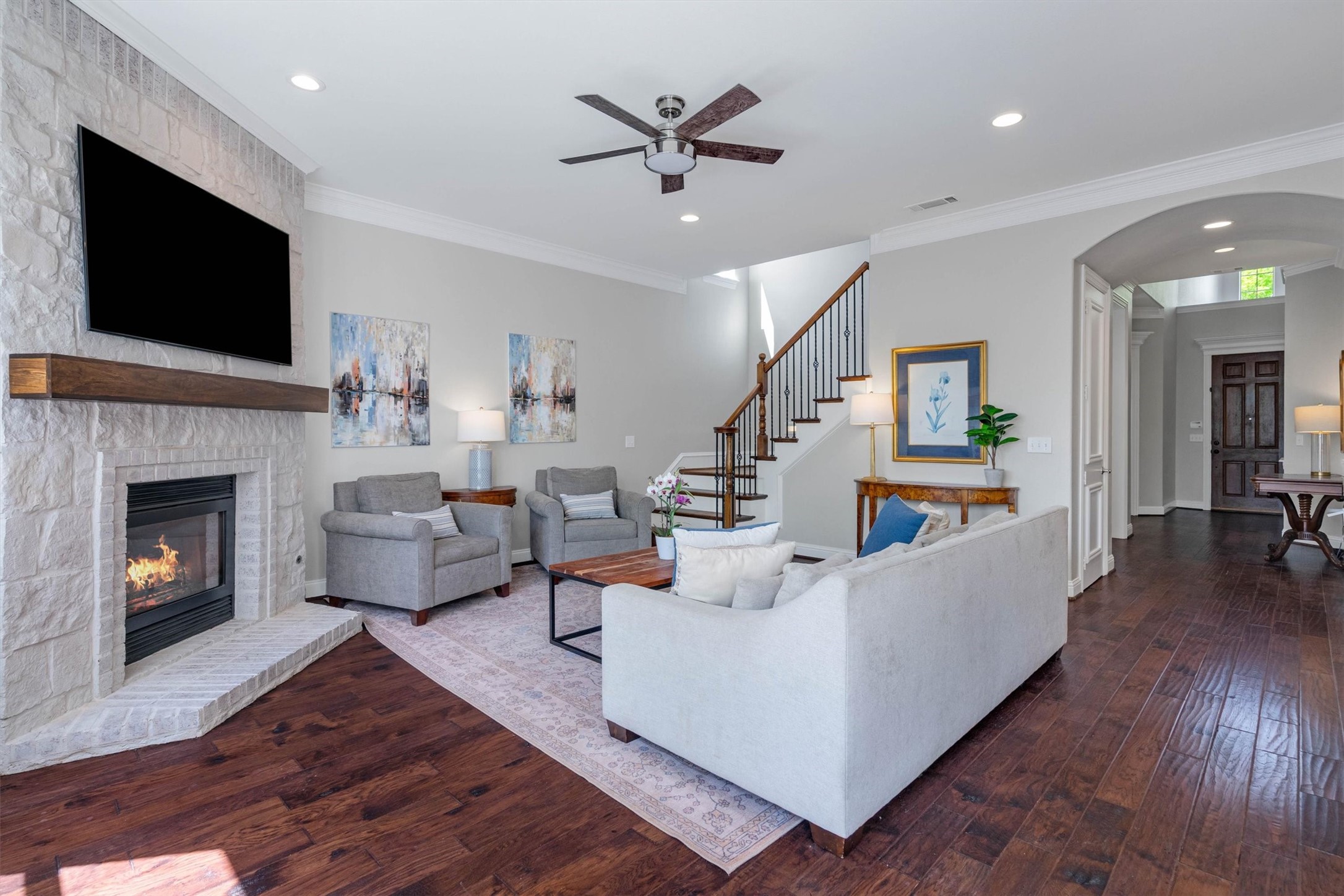 6014 Palo Pinto Avenue