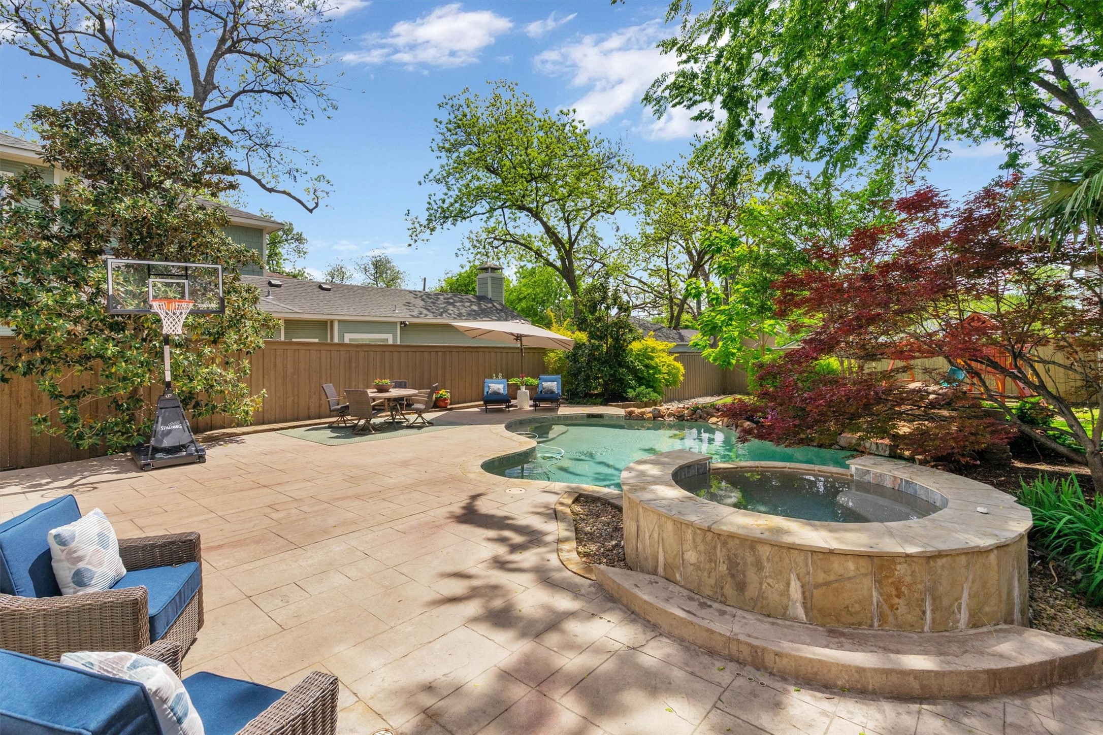 6014 Palo Pinto Avenue