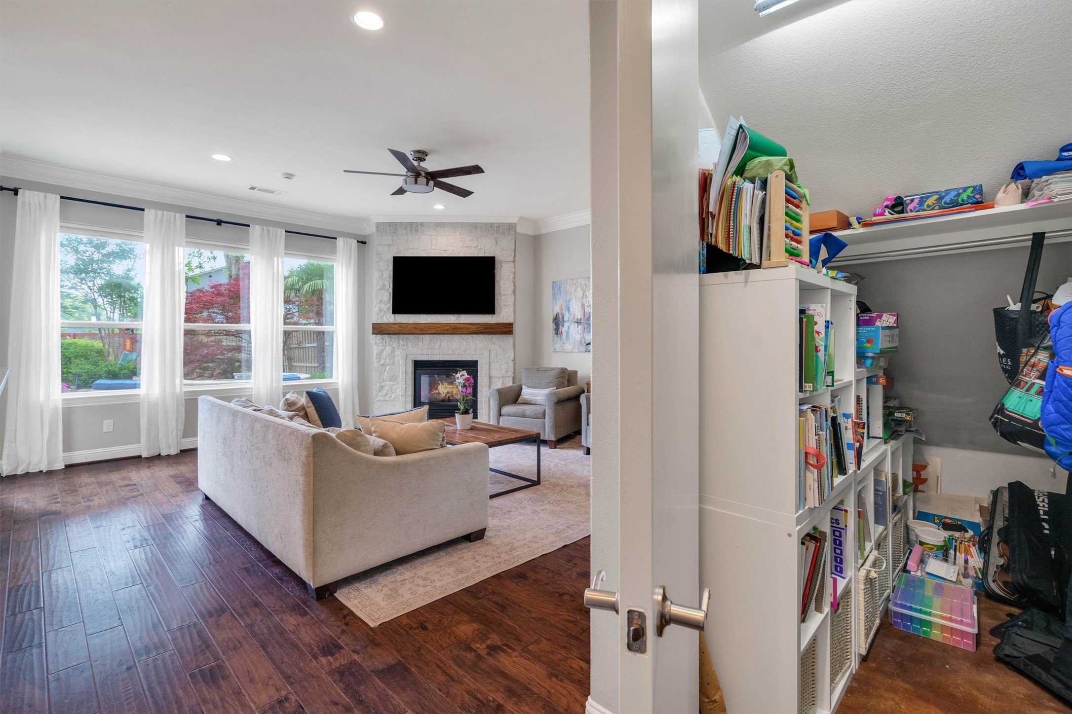 6014 Palo Pinto Avenue