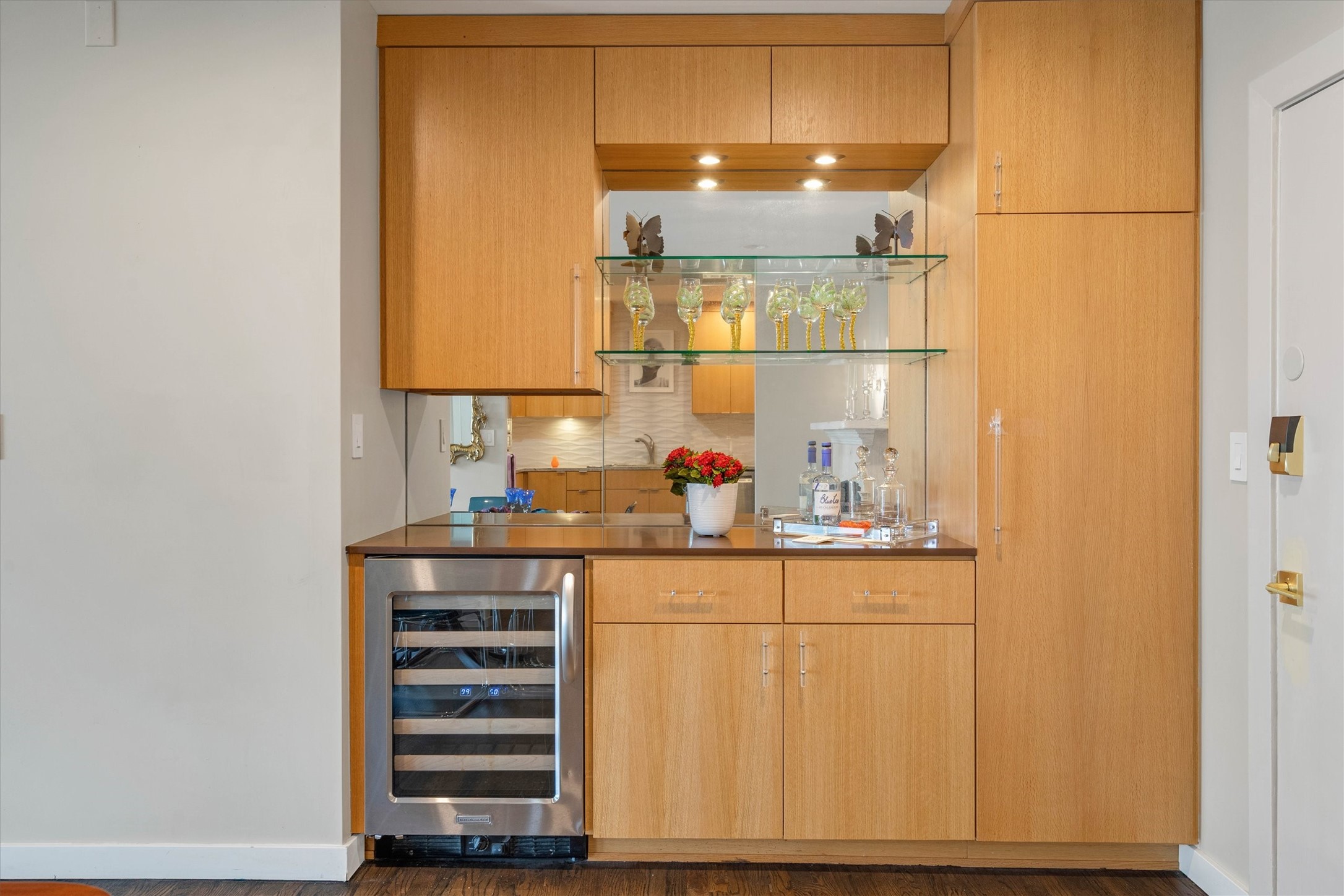 3701 Turtle Creek Boulevard 9H