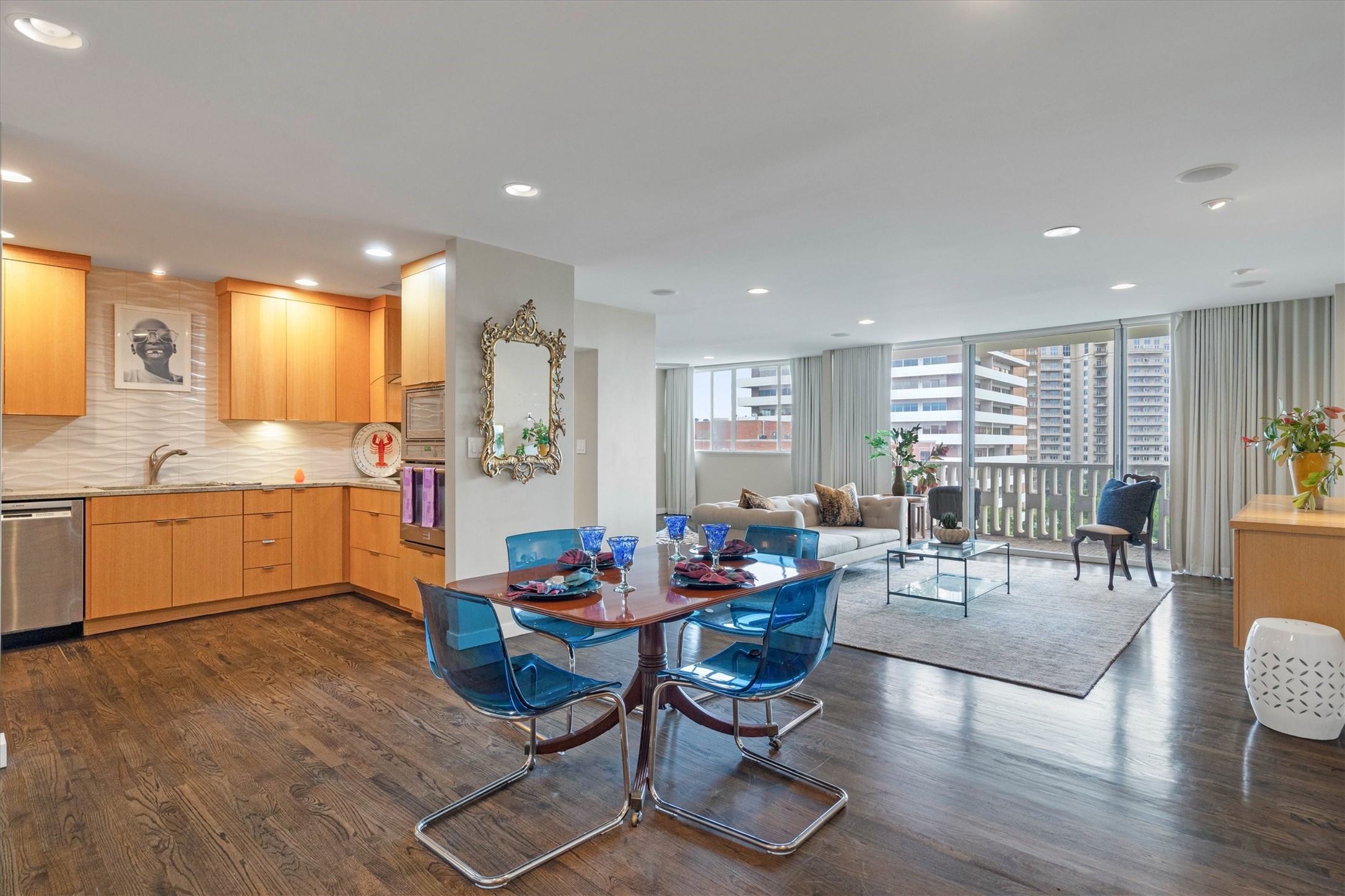 3701 Turtle Creek Boulevard 9H