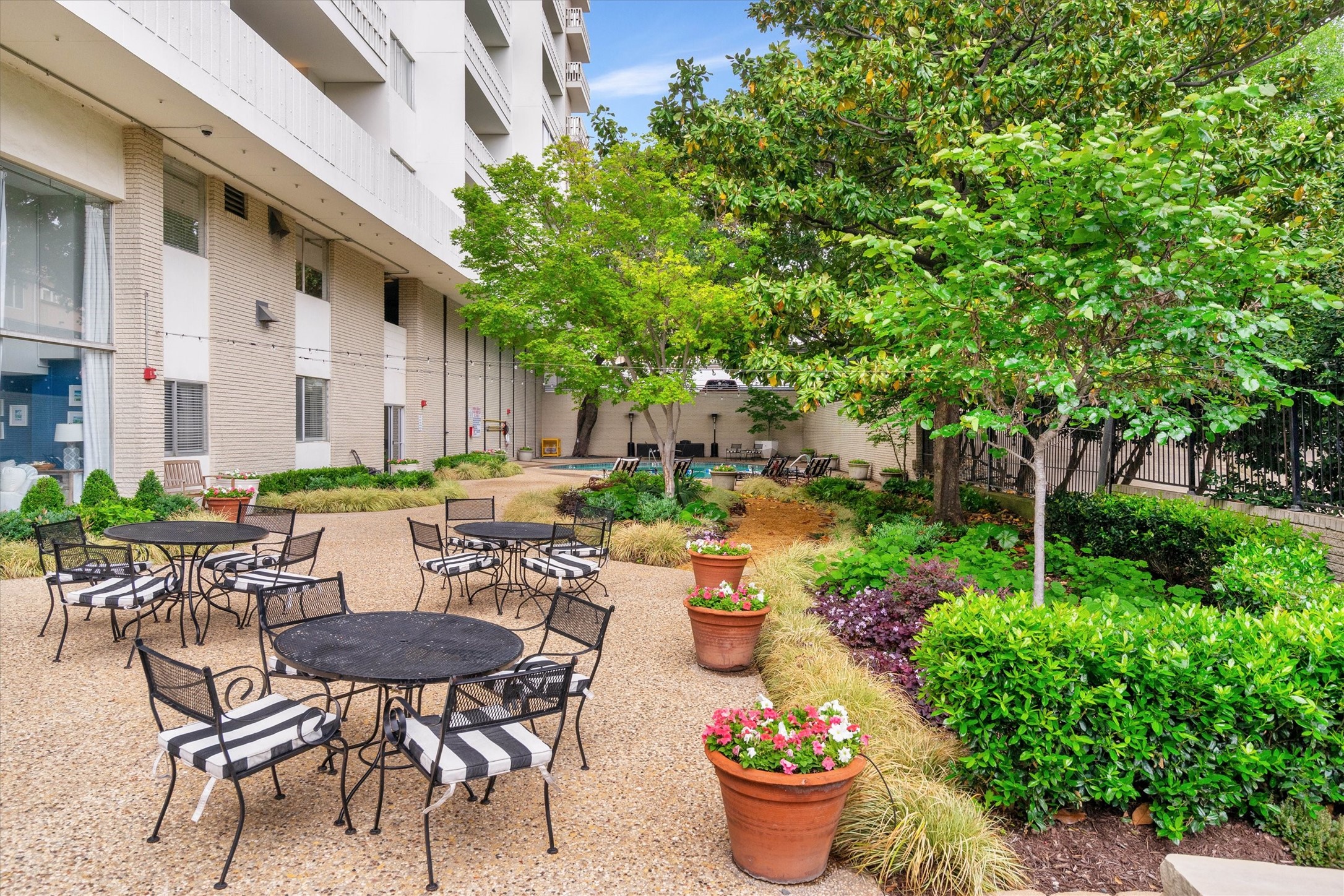 3701 Turtle Creek Boulevard 9H