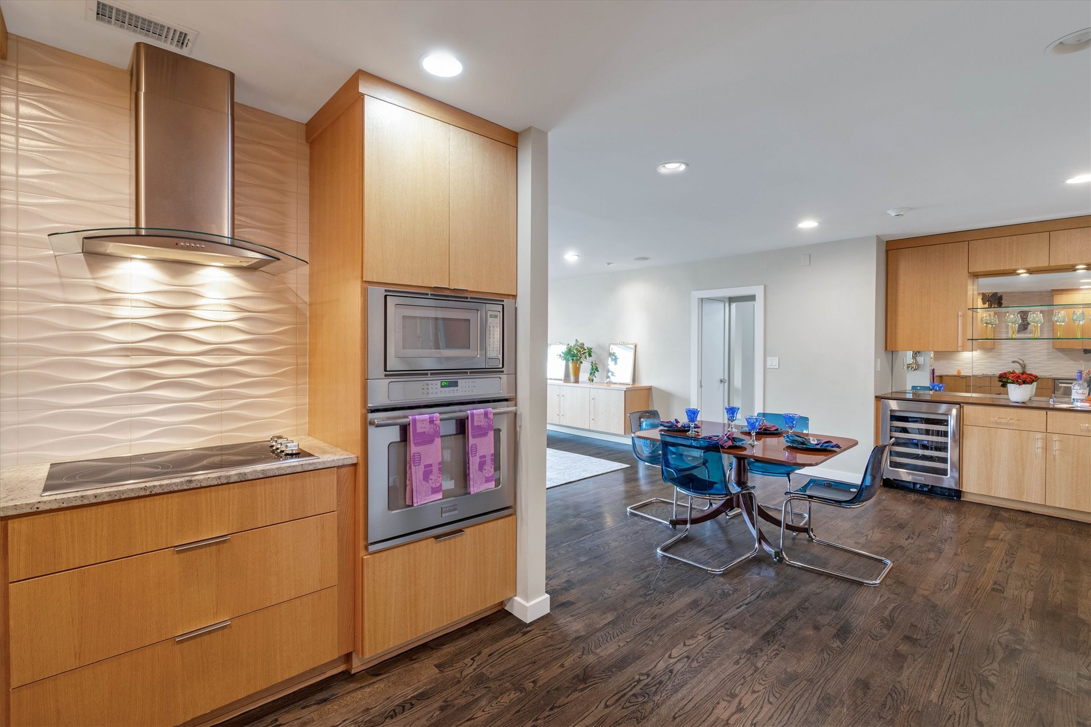 3701 Turtle Creek Boulevard 9H