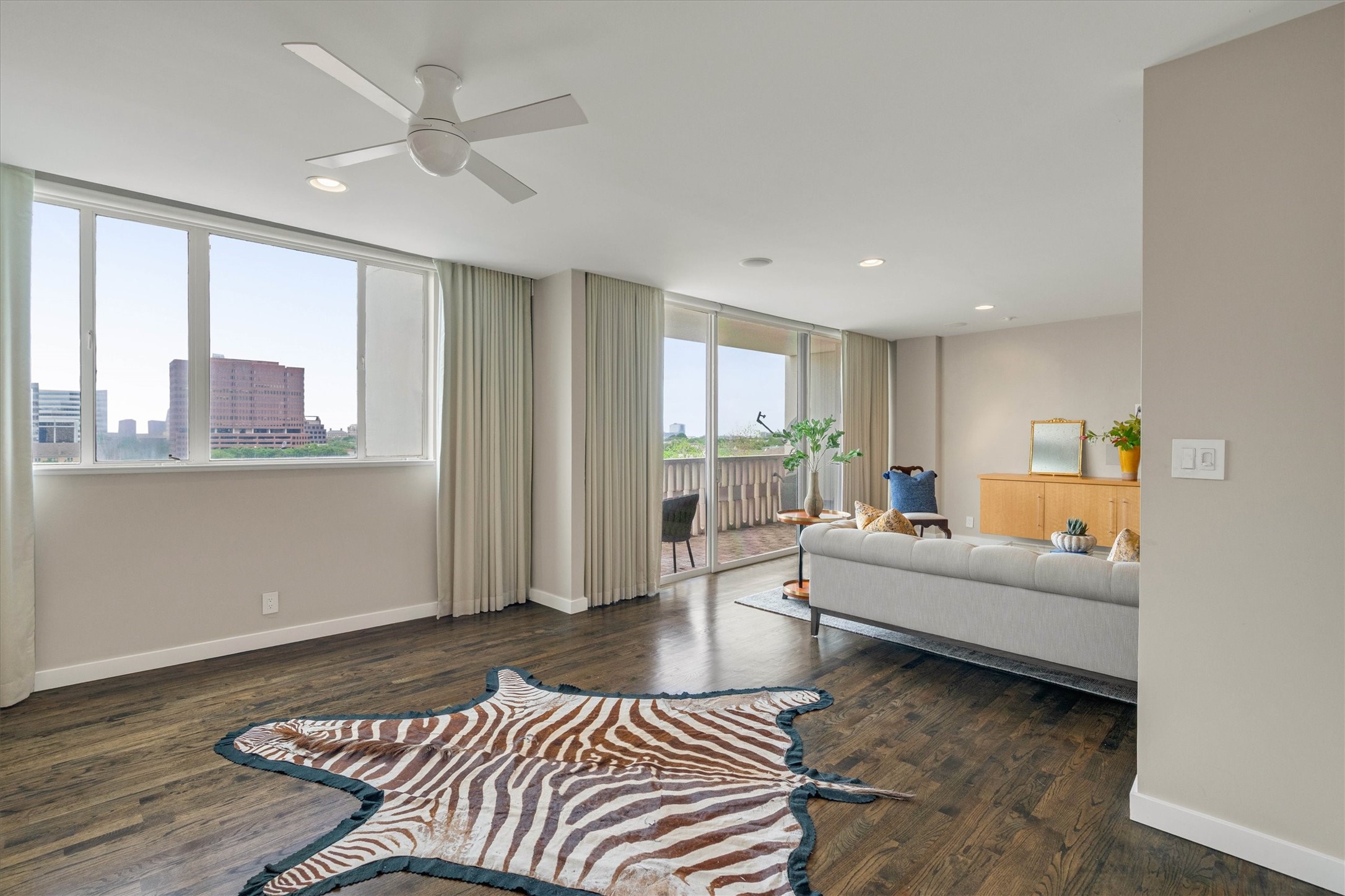 3701 Turtle Creek Boulevard 9H