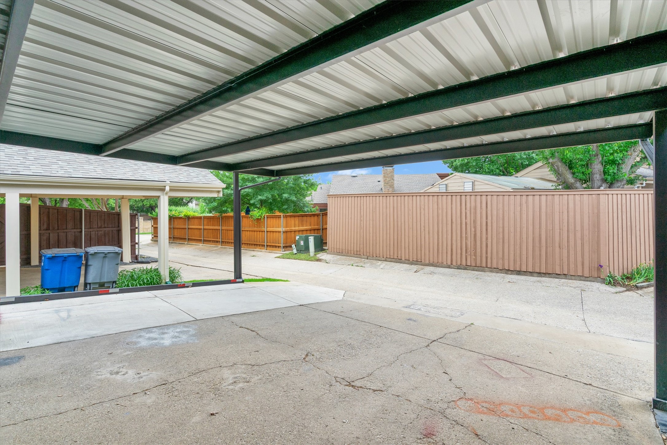 16815 Davenport Road