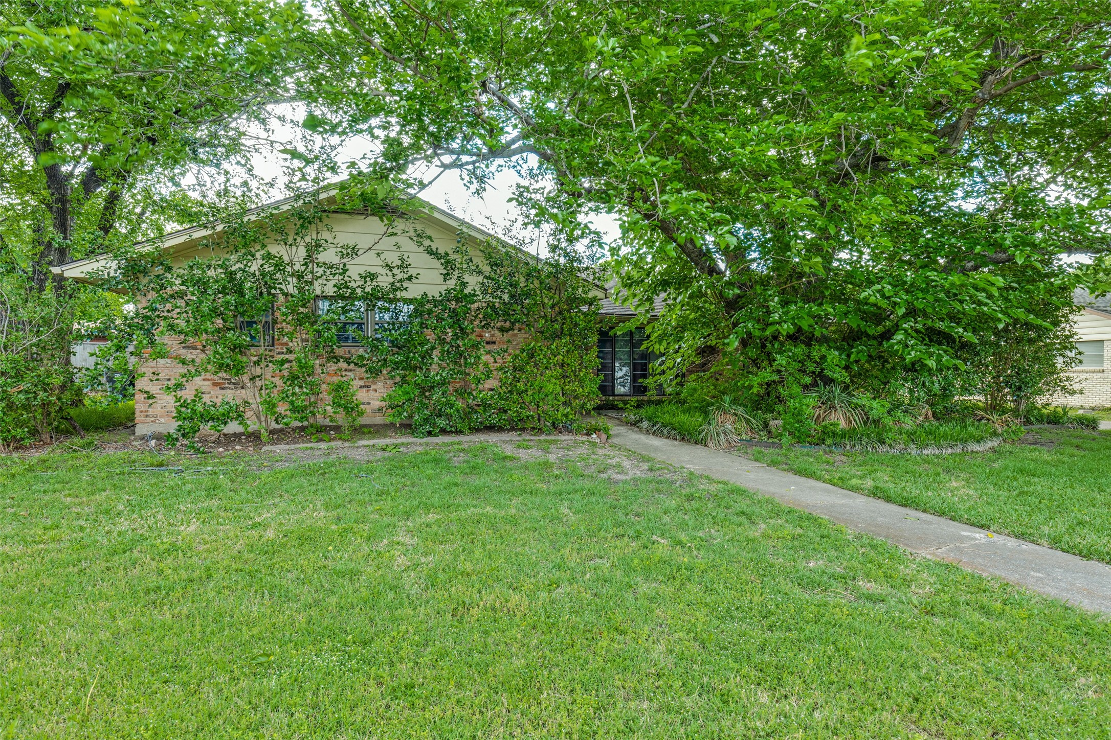 3120 Sombrero Drive