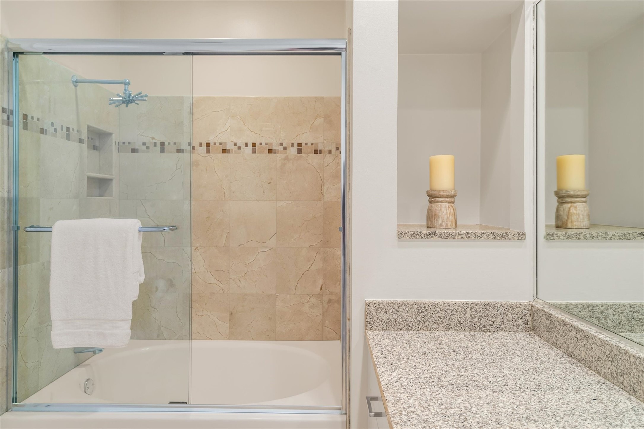 4125 Cole Avenue 2