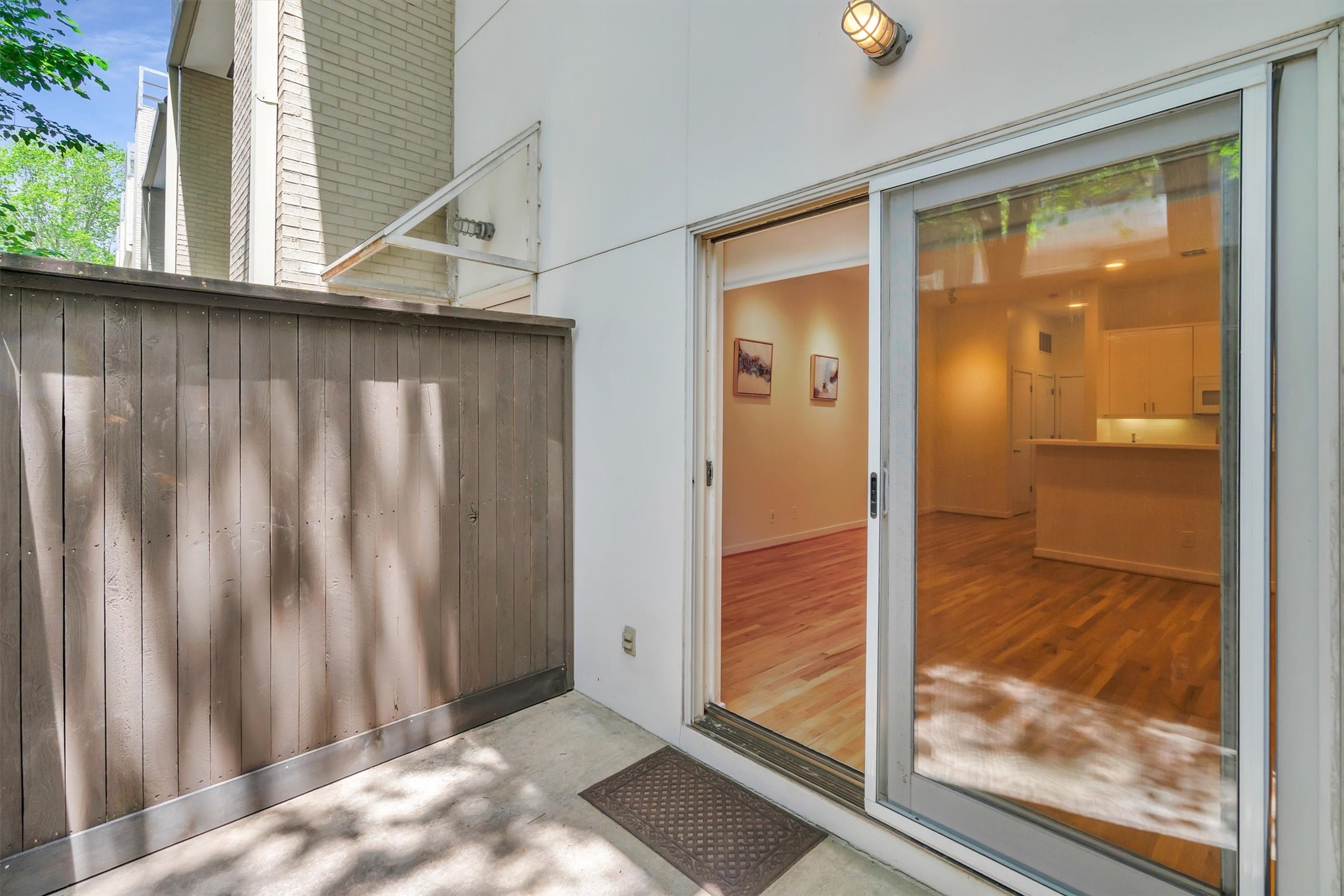 4125 Cole Avenue 2