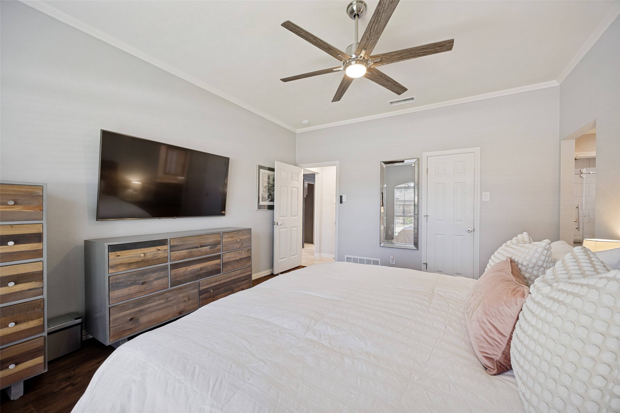 1509 Flintwood Drive