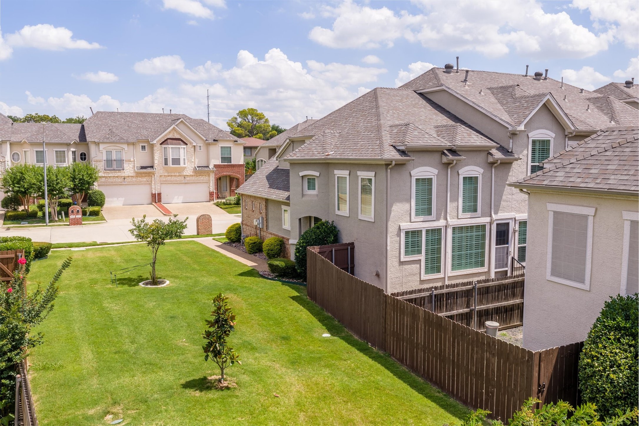 2548 Corbeau Drive