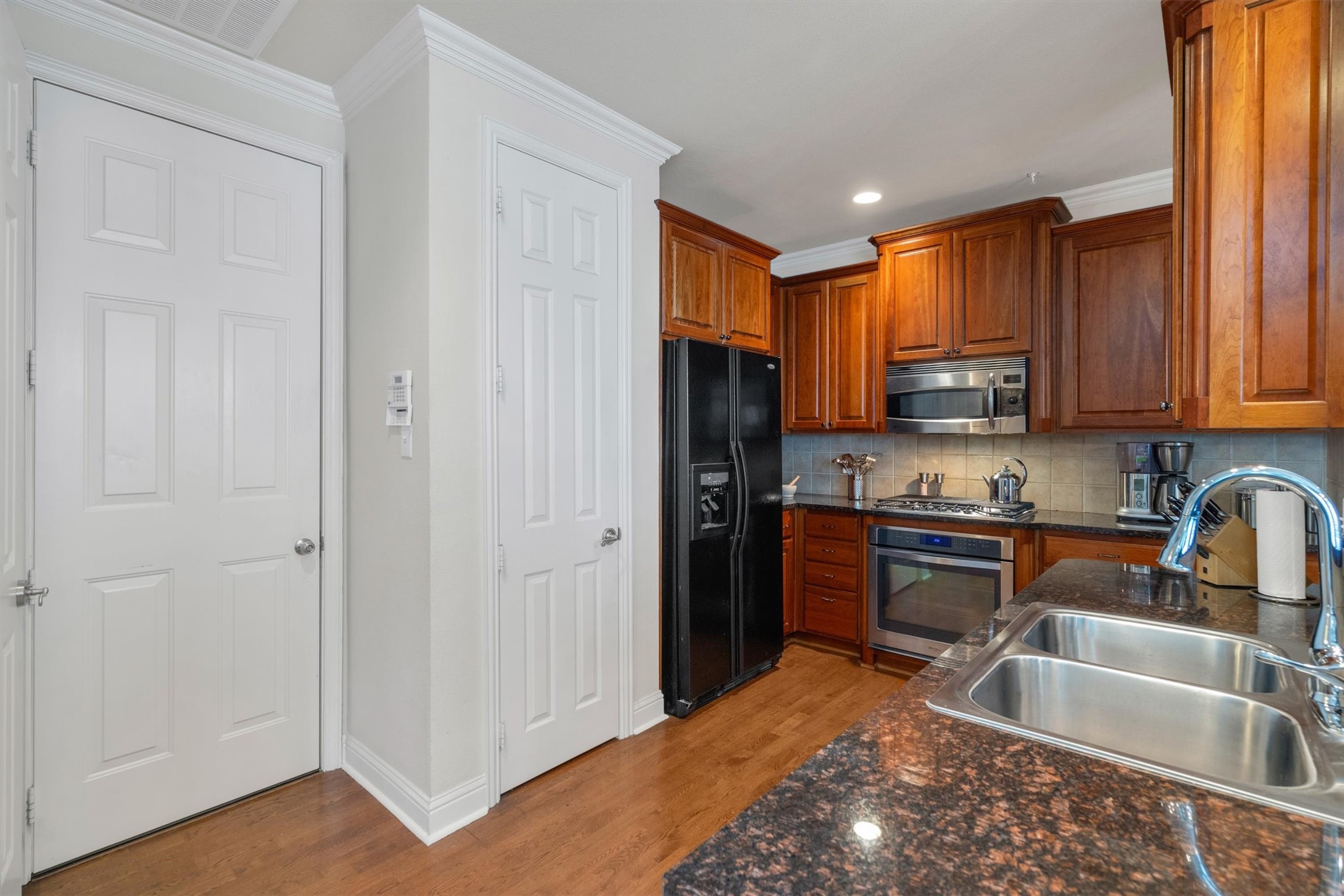 2548 Corbeau Drive