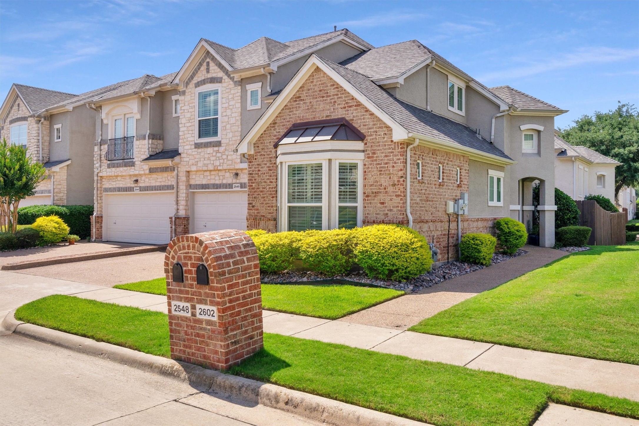 2548 Corbeau Drive