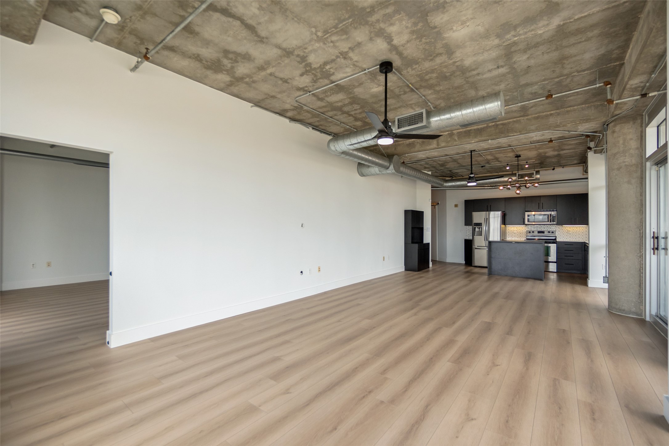 1001 Belleview Street 408