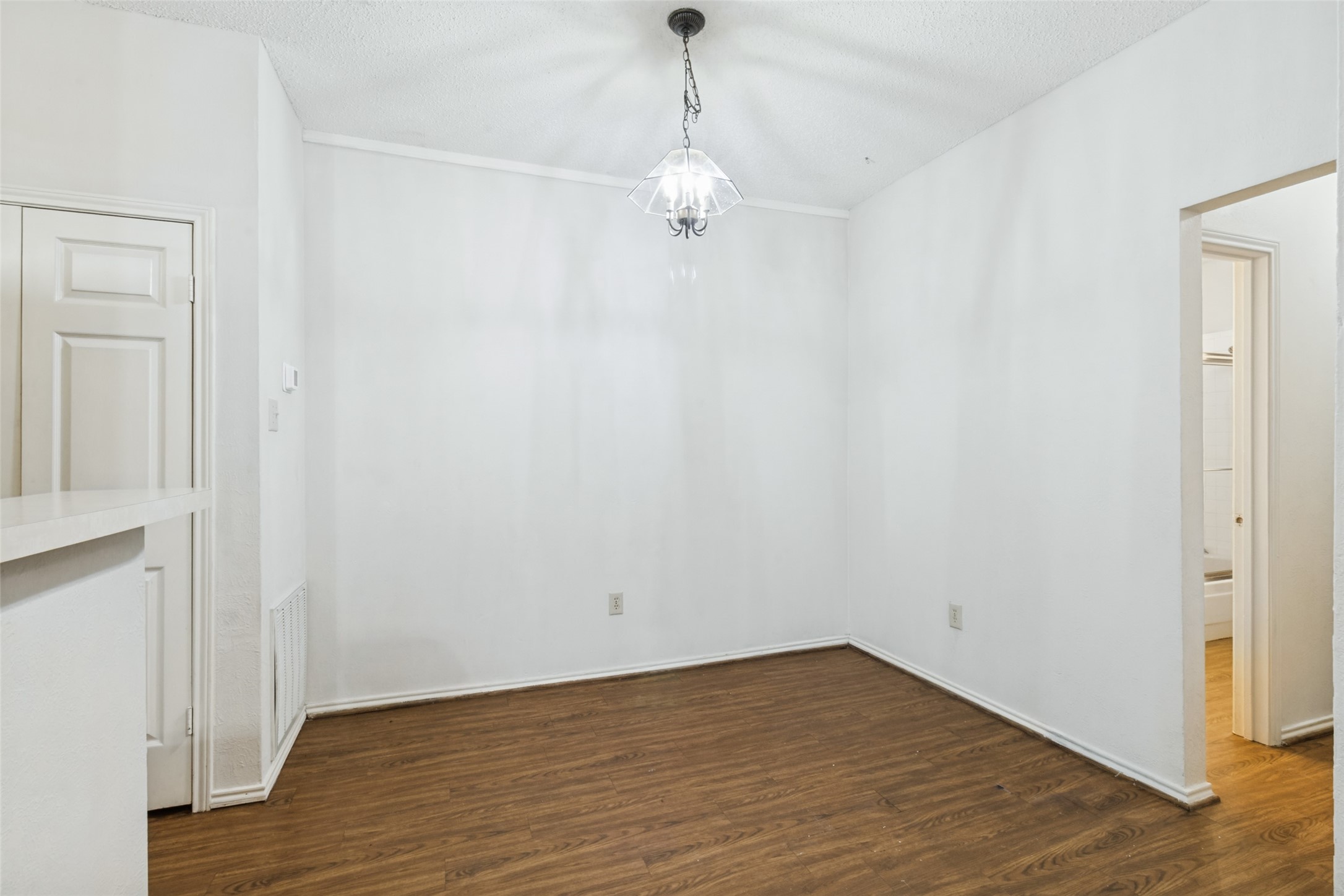 9254 Forest Lane 812