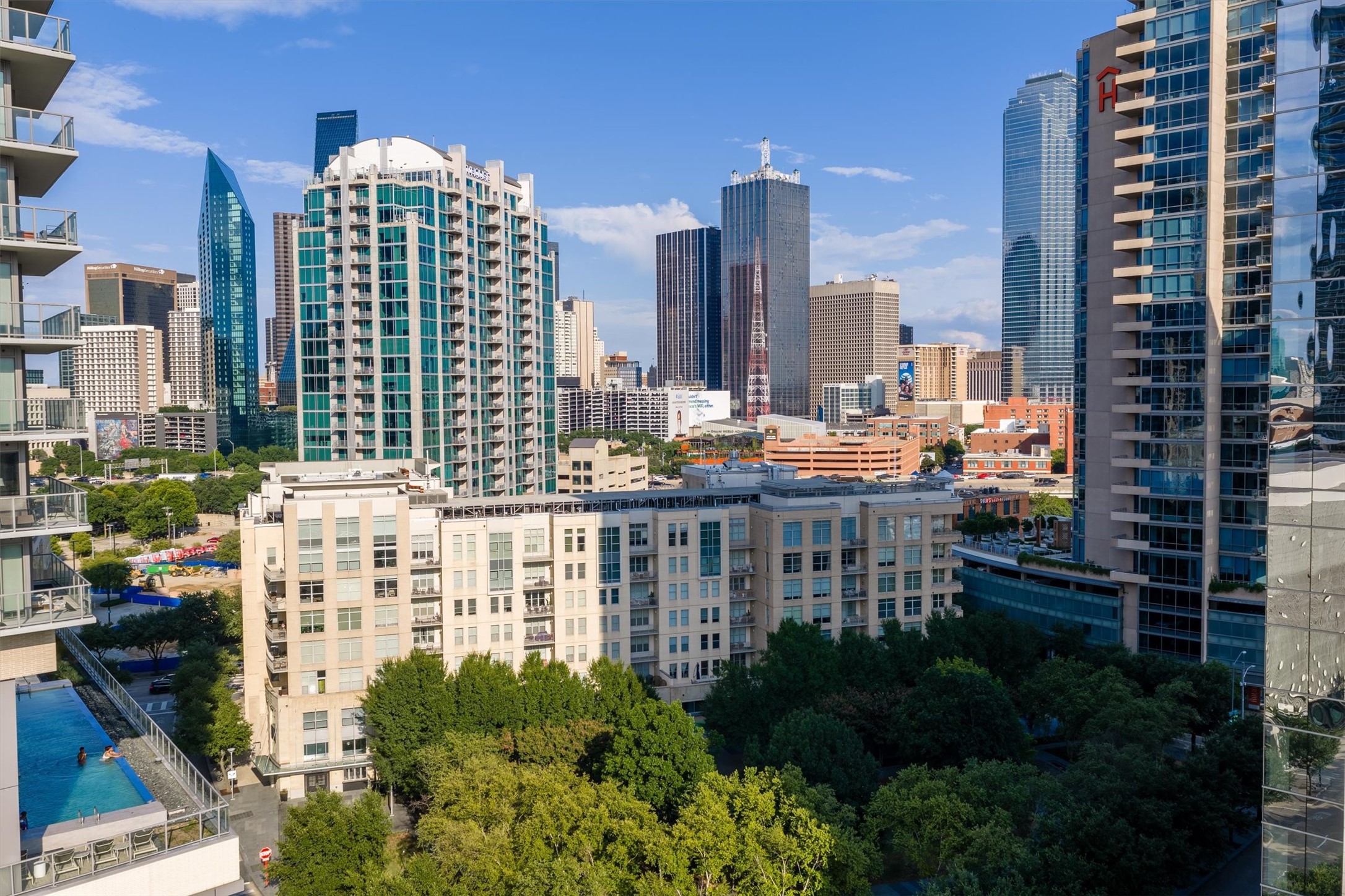 2323 N Houston Street 202
