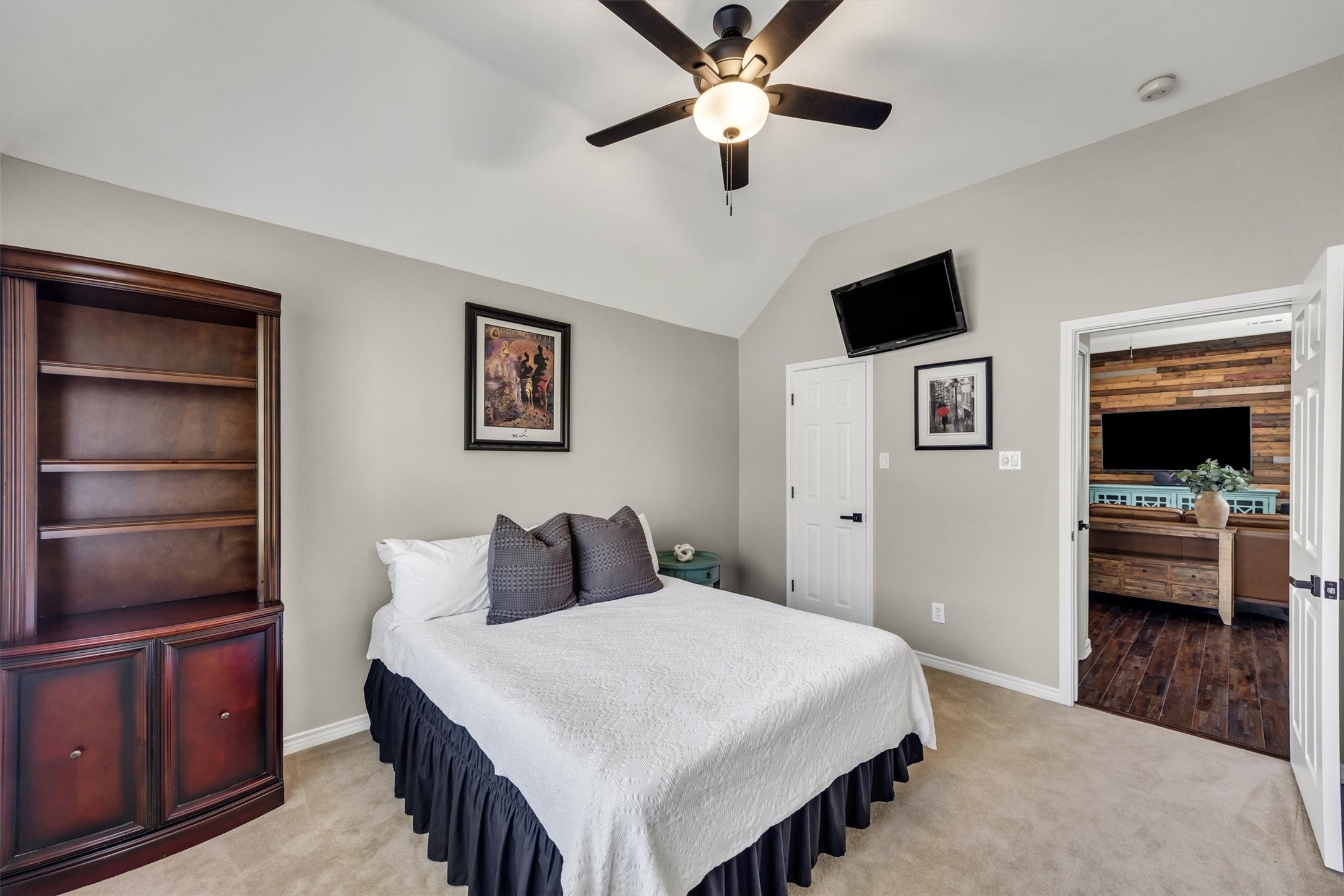 1324 Coral Drive