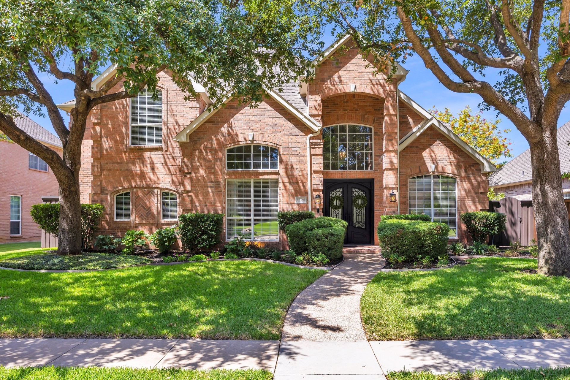 1324 Coral Drive