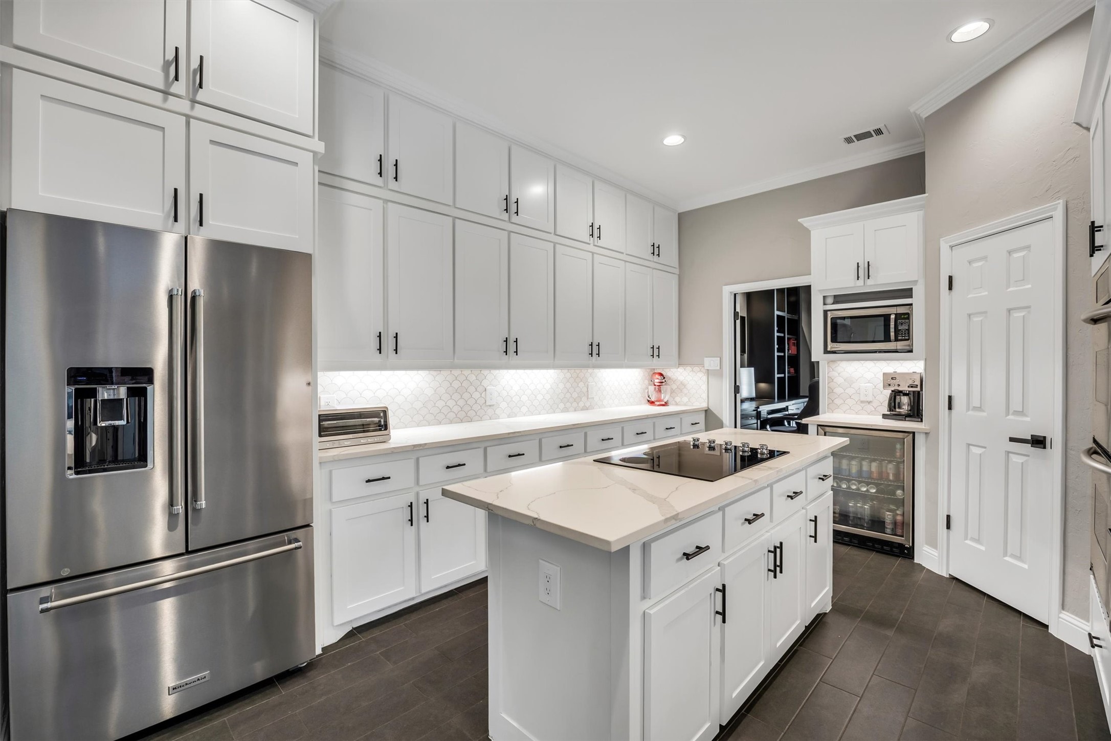 1324 Coral Drive