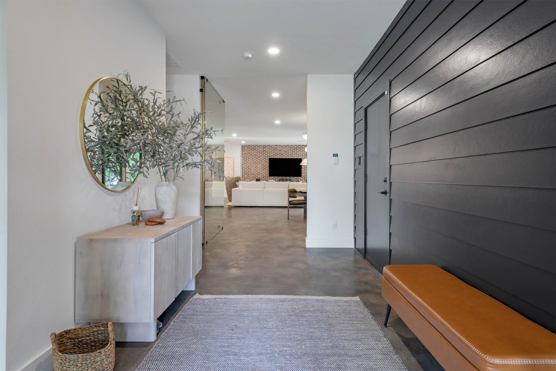 3938 Lively Lane
