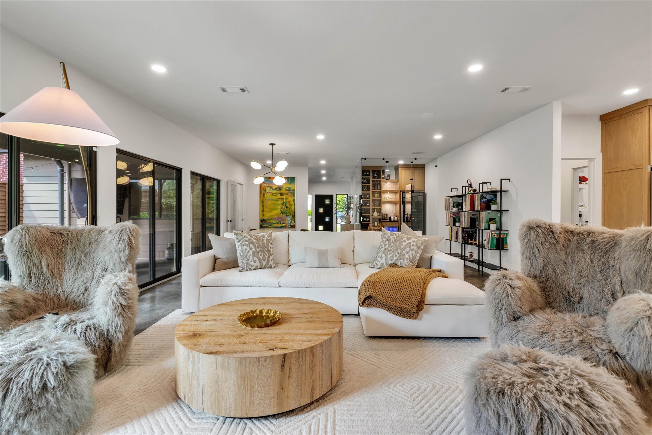 3938 Lively Lane
