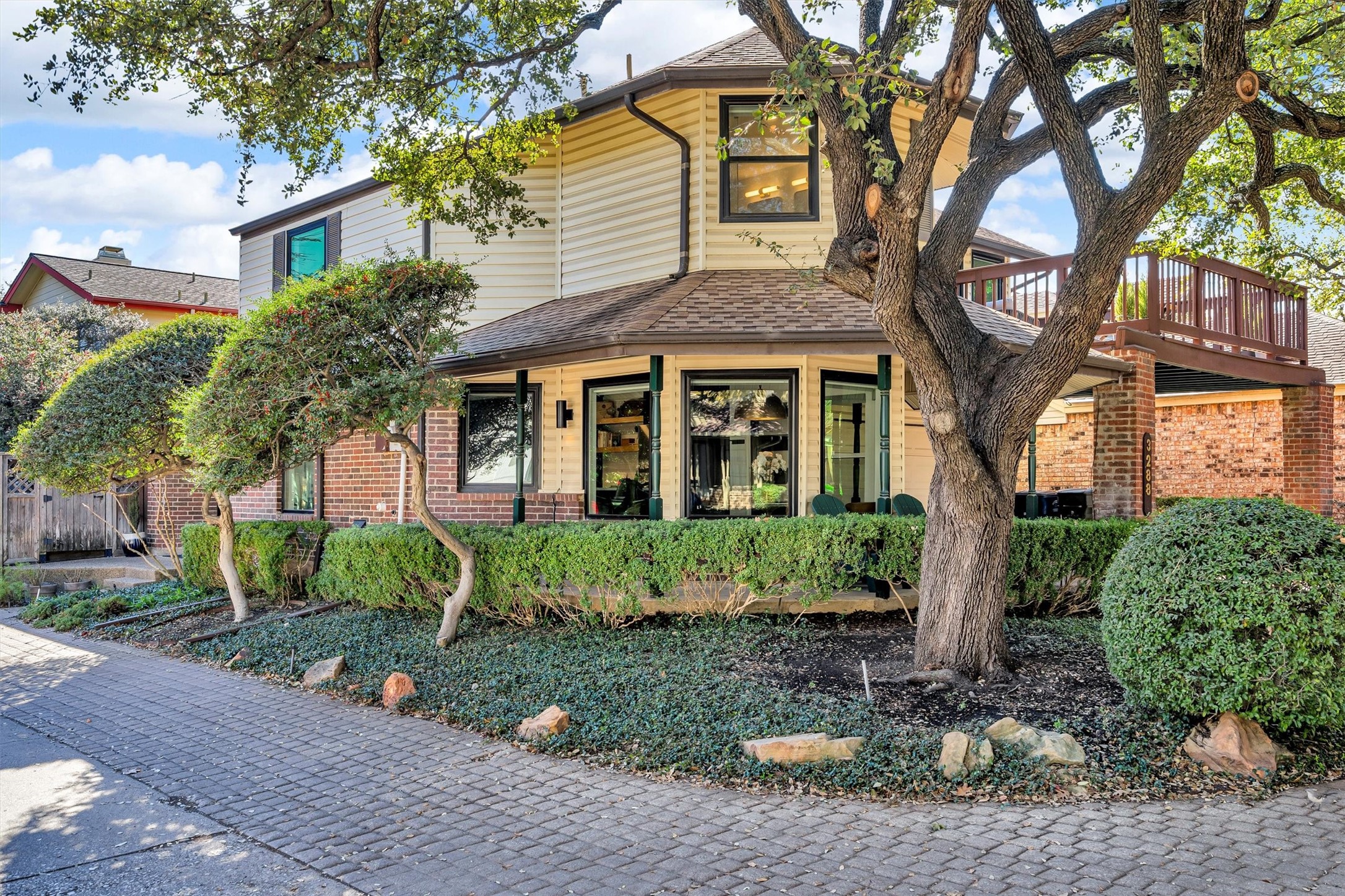 3288 Lakenheath Place