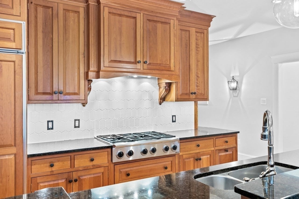 18 Edgewood Park