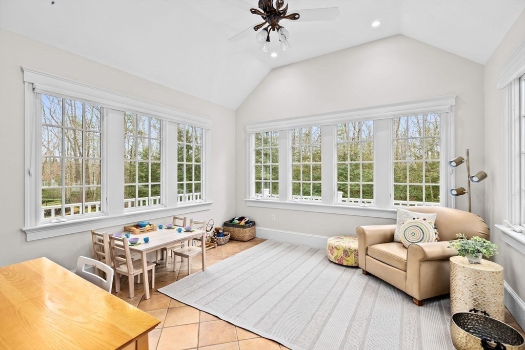 18 Edgewood Park